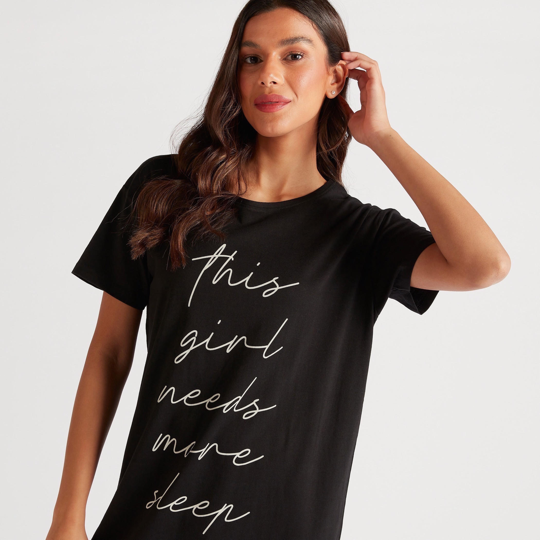 قميص نوم بياقة مستديرة وأكمام قصيرة وطبعات-women-clothing-nightwear-nighties-image-3