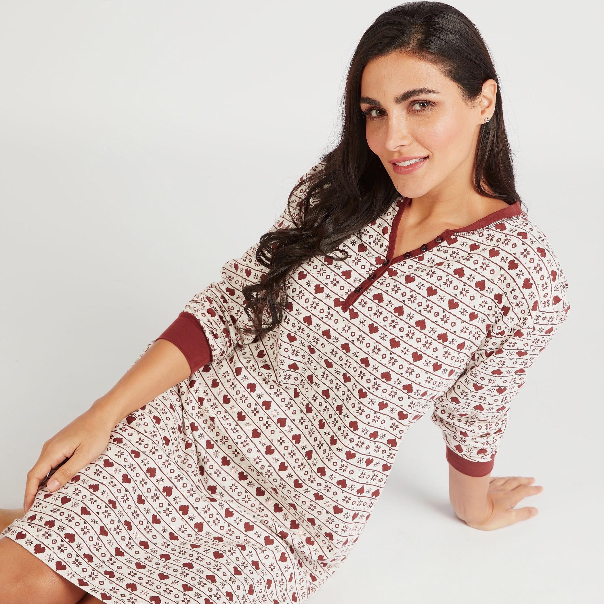 قميص نوم بياقة هينلي وأكمام طويلة وطبعات-women-clothing-nightwear-nighties-image-1