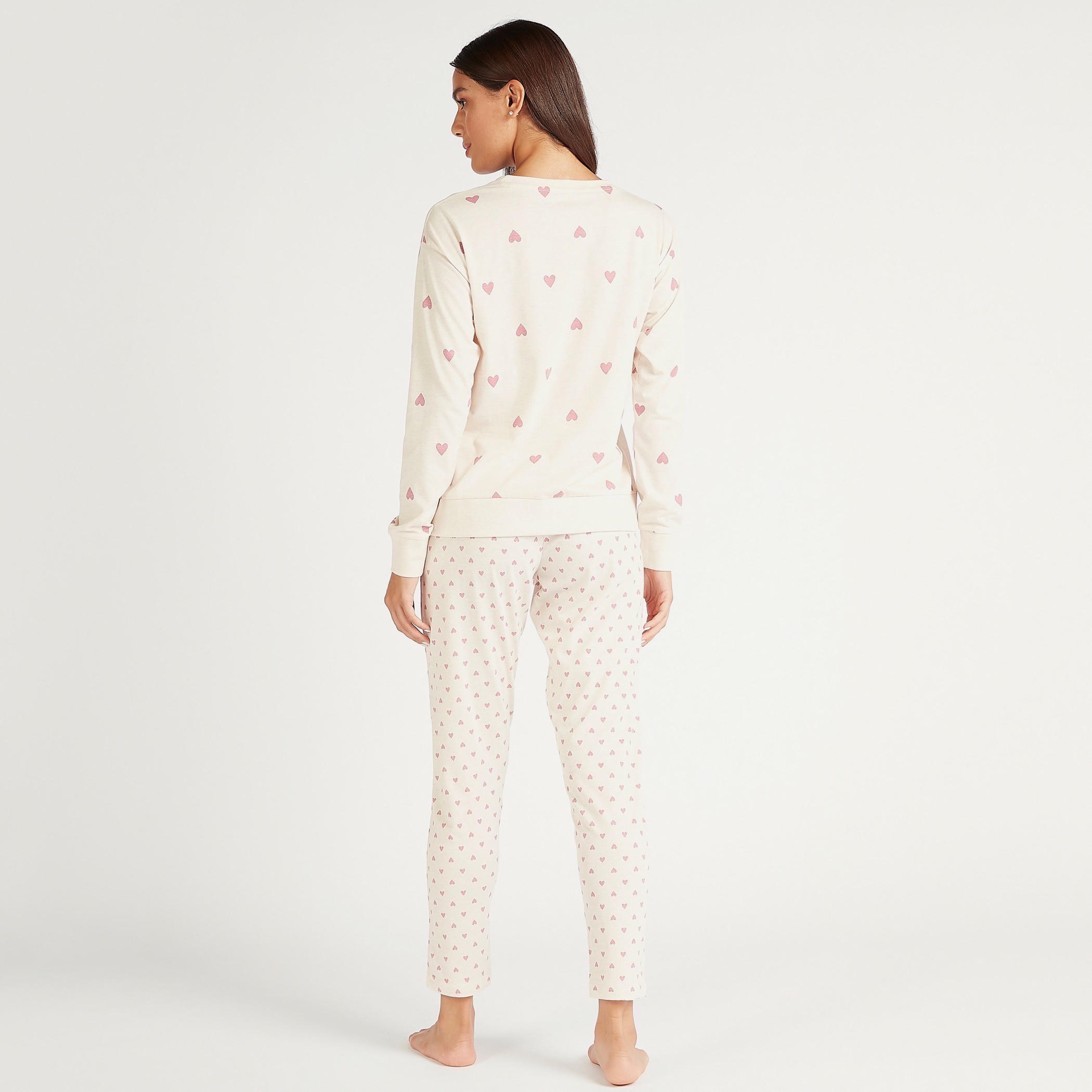 طقم بنطلون بيجاما وتيشيرت بطبعات قلب-women-clothing-nightwear-pyjamas-longsets-image-5