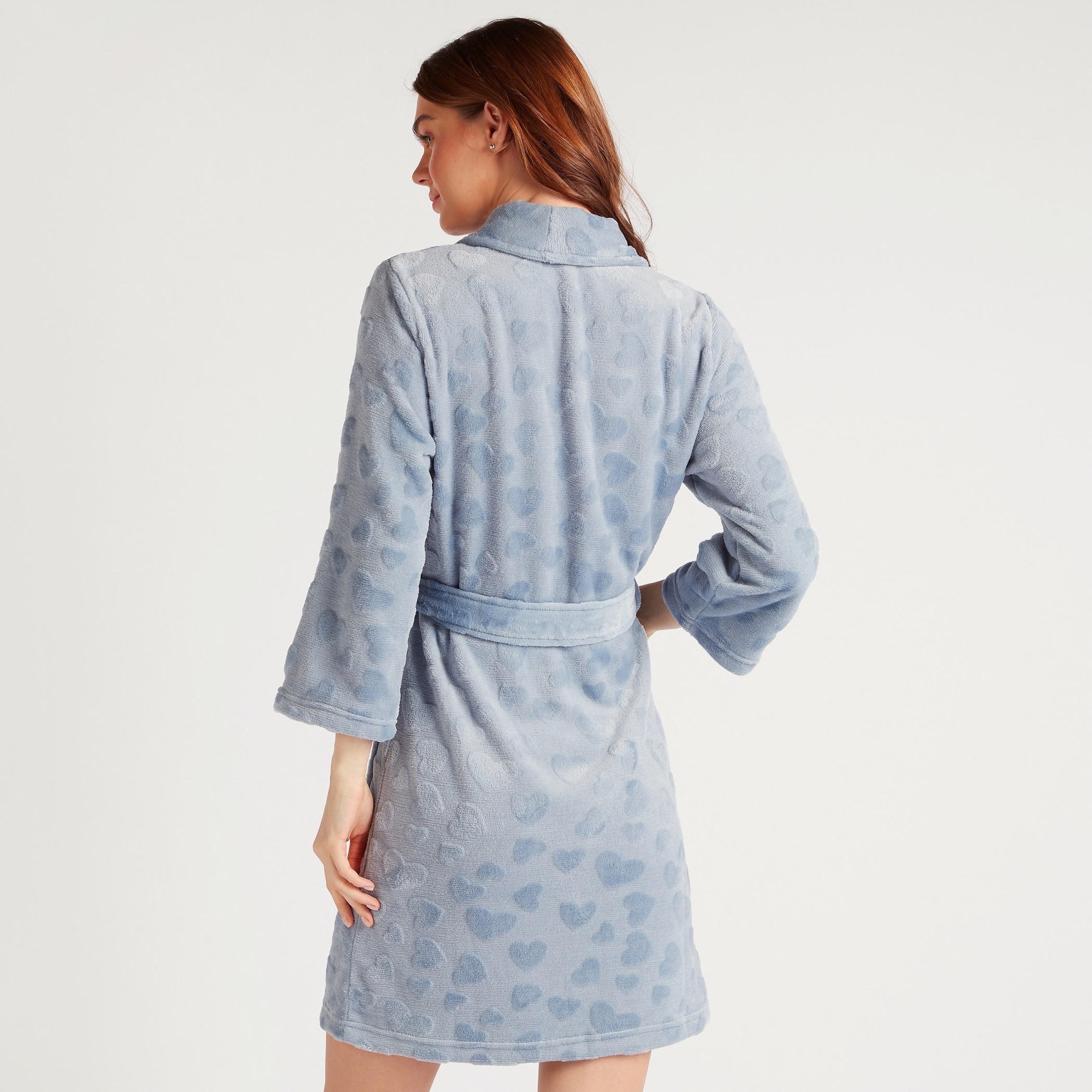 روب نوم بتصميم قلب بارز الملمس بحزام وجيوب-women-clothing-nightwear-robes-image-4