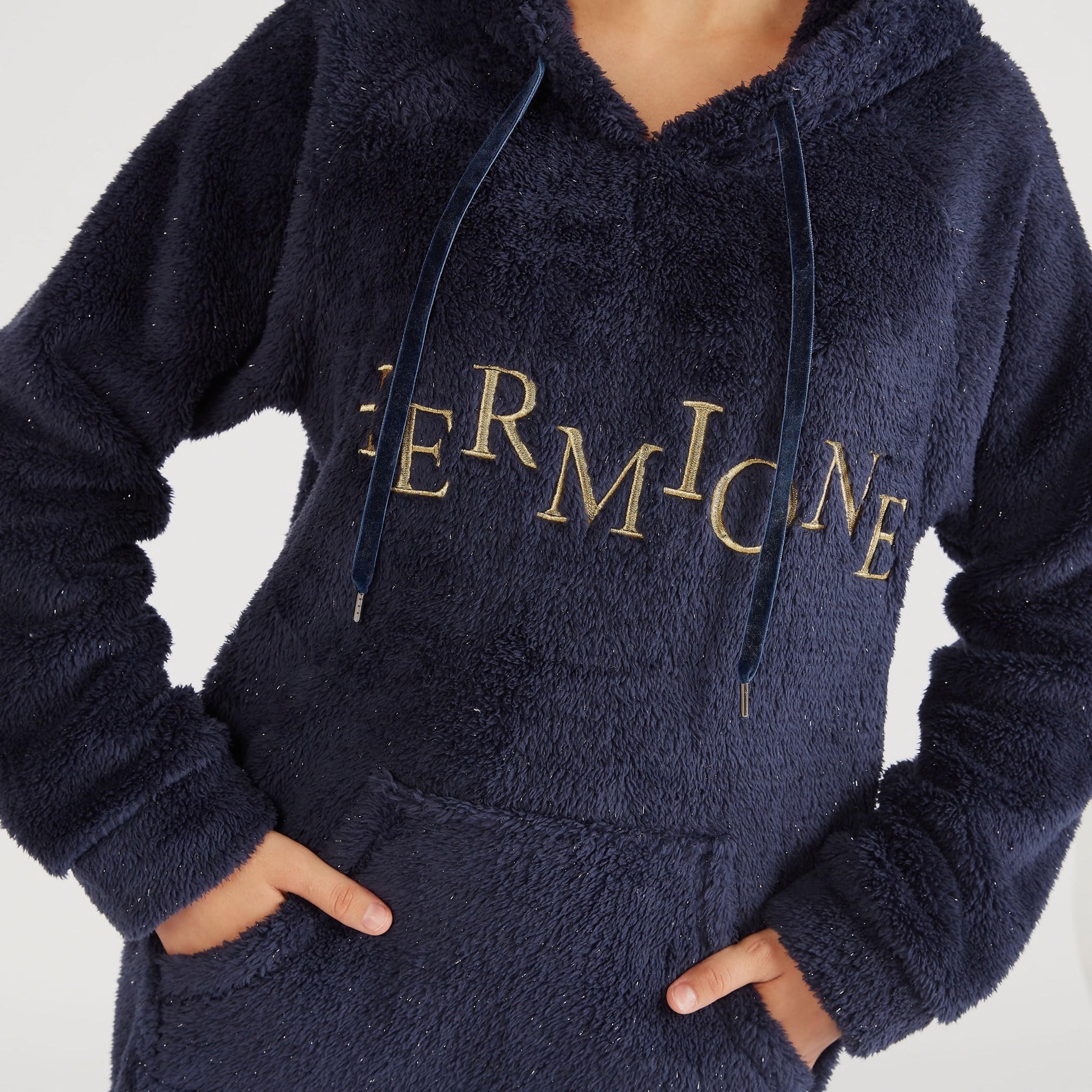 قميص نوم بارز الملمس بقبّعة وأكمام طويلة-women-clothing-nightwear-nighties-image-3