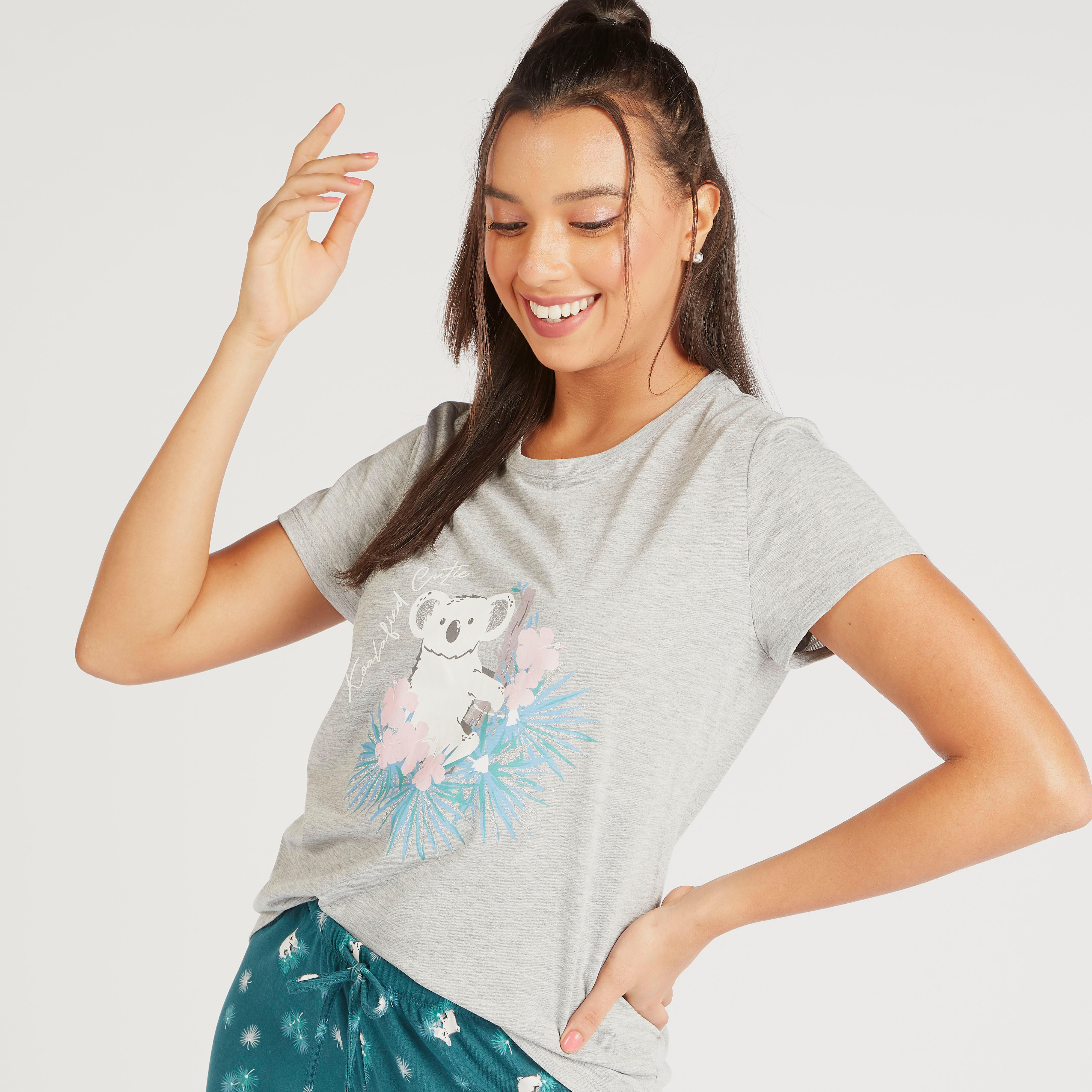 طقم بنطلون بيجاما طويل وتيشيرت بطبعات وجاكيت بسحاب-women-clothing-nightwear-pyjamas-longsets-image-3