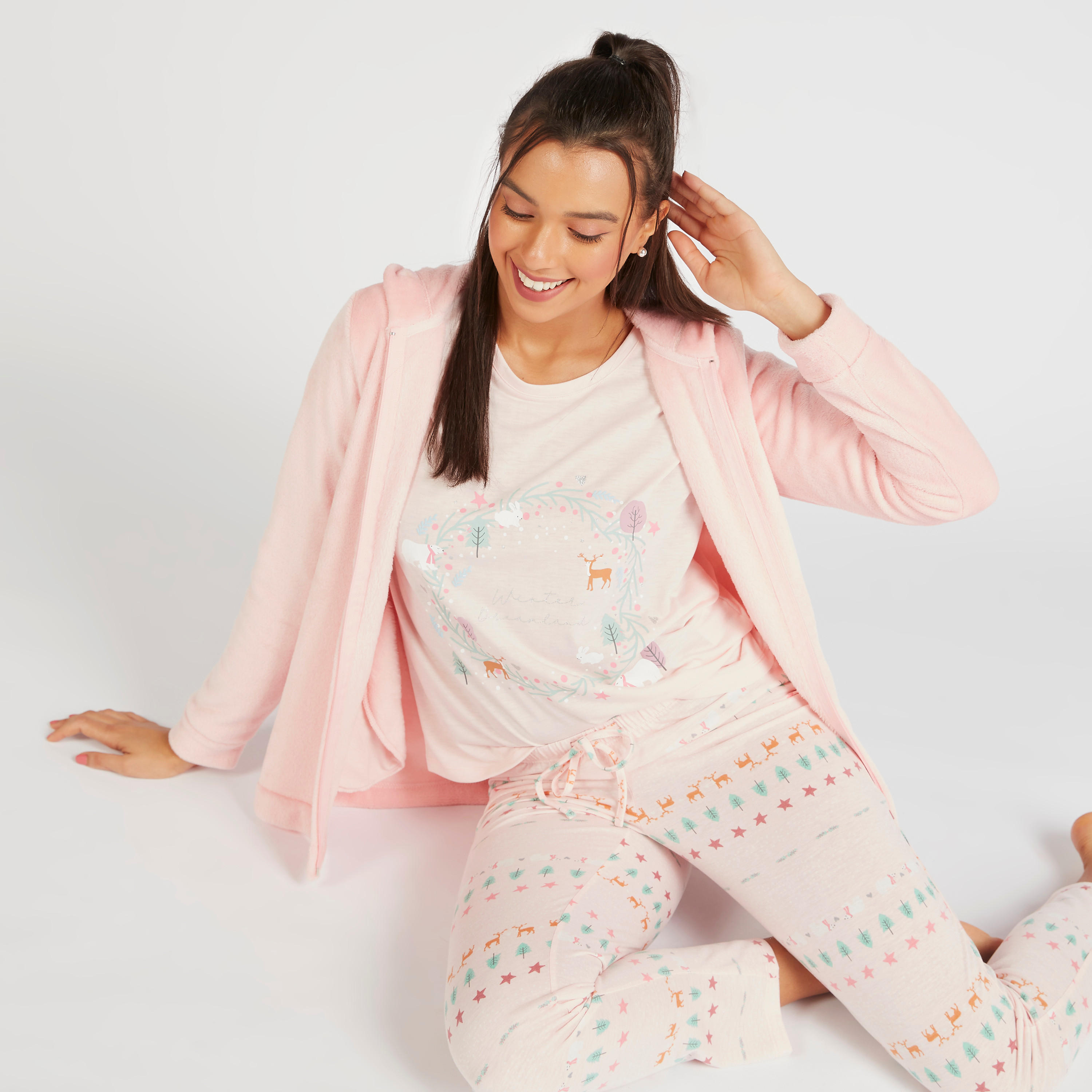 طقم بنطلون بيجاما طويل وجاكيت بقبعة وتيشيرت-women-clothing-nightwear-pyjamas-longsets-image-1