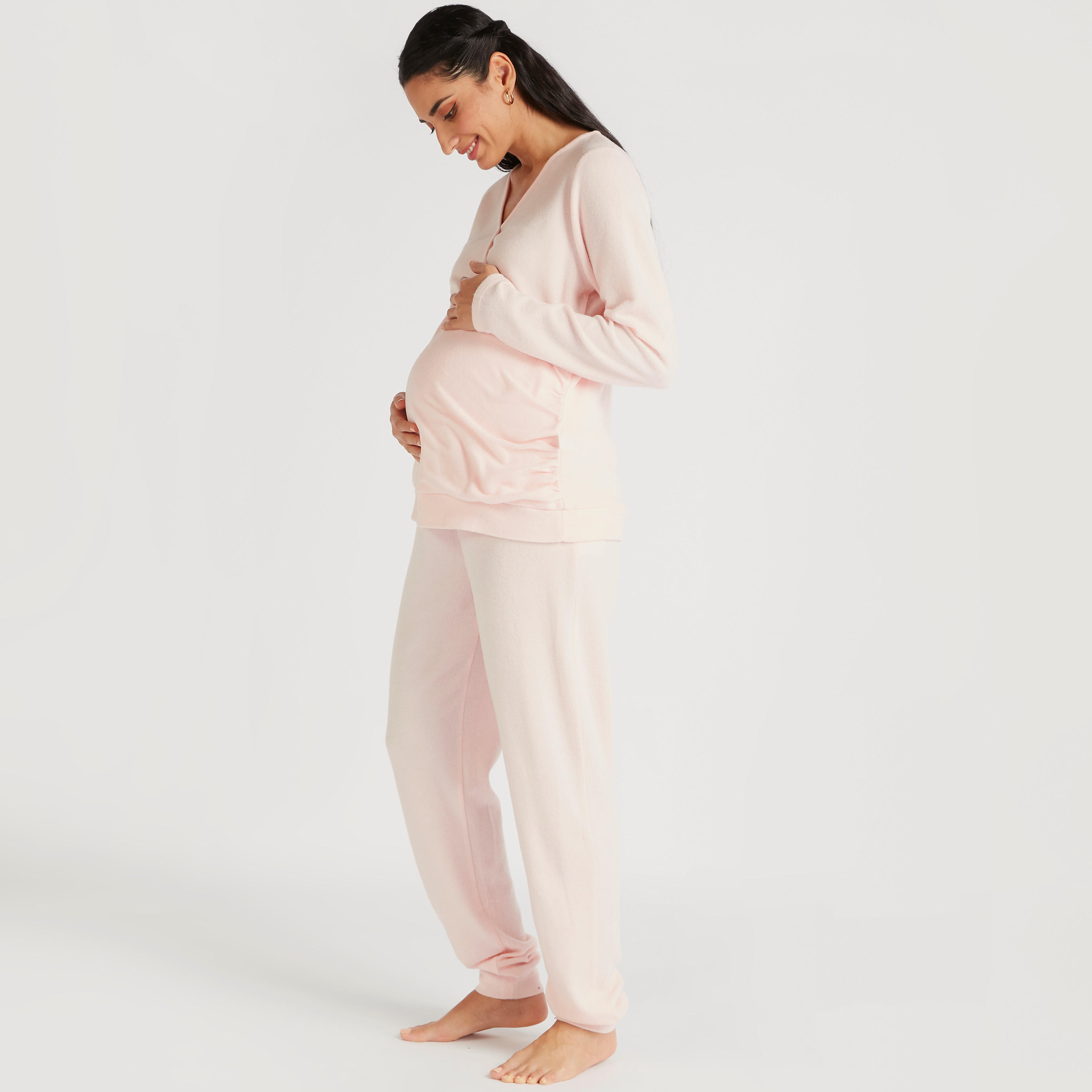طقم بنطلون بيجاما وبلوزة بياقة v للحوامل-women-clothing-maternity-nightwear-image-5