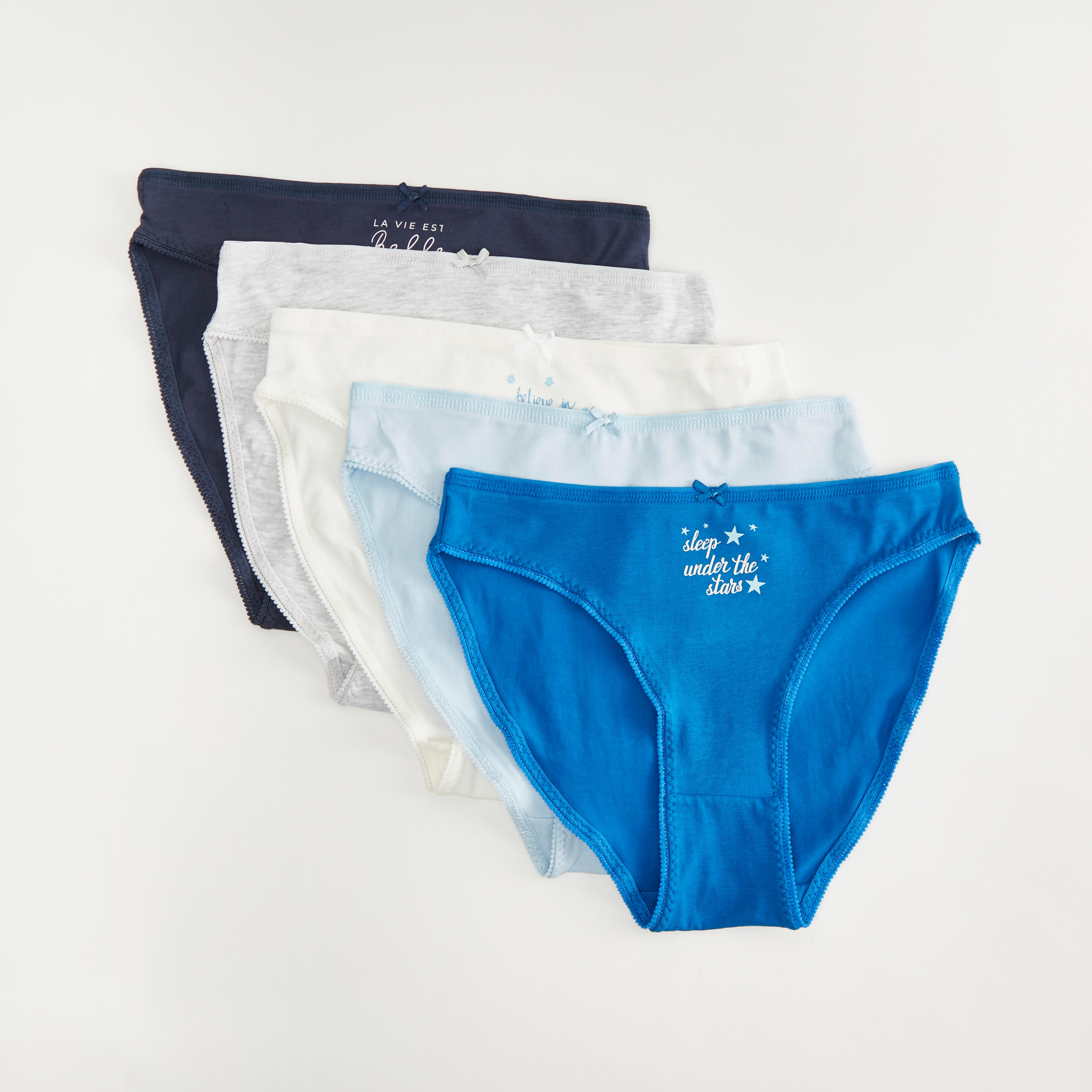 سراويل هيبستر بطبعات وتفاصيل فيونكة - طقم من 5 قطع-women-clothing-lingerie-panties-image-1