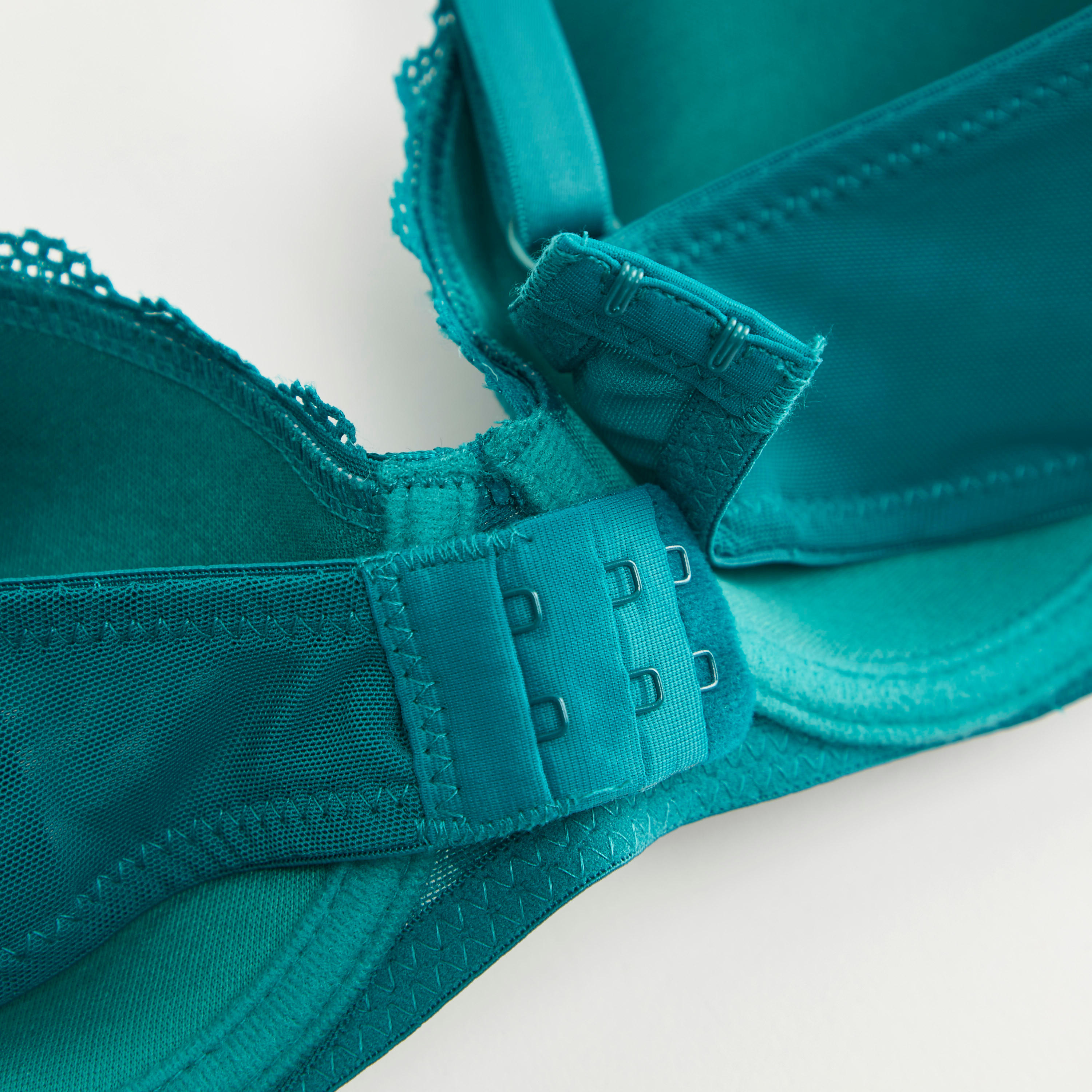 حمالة صدر تيشيرت بتصميم مبطّن ومنقط وتفاصيل دانتيل وشبكة-women-clothing-lingerie-bras-image-4