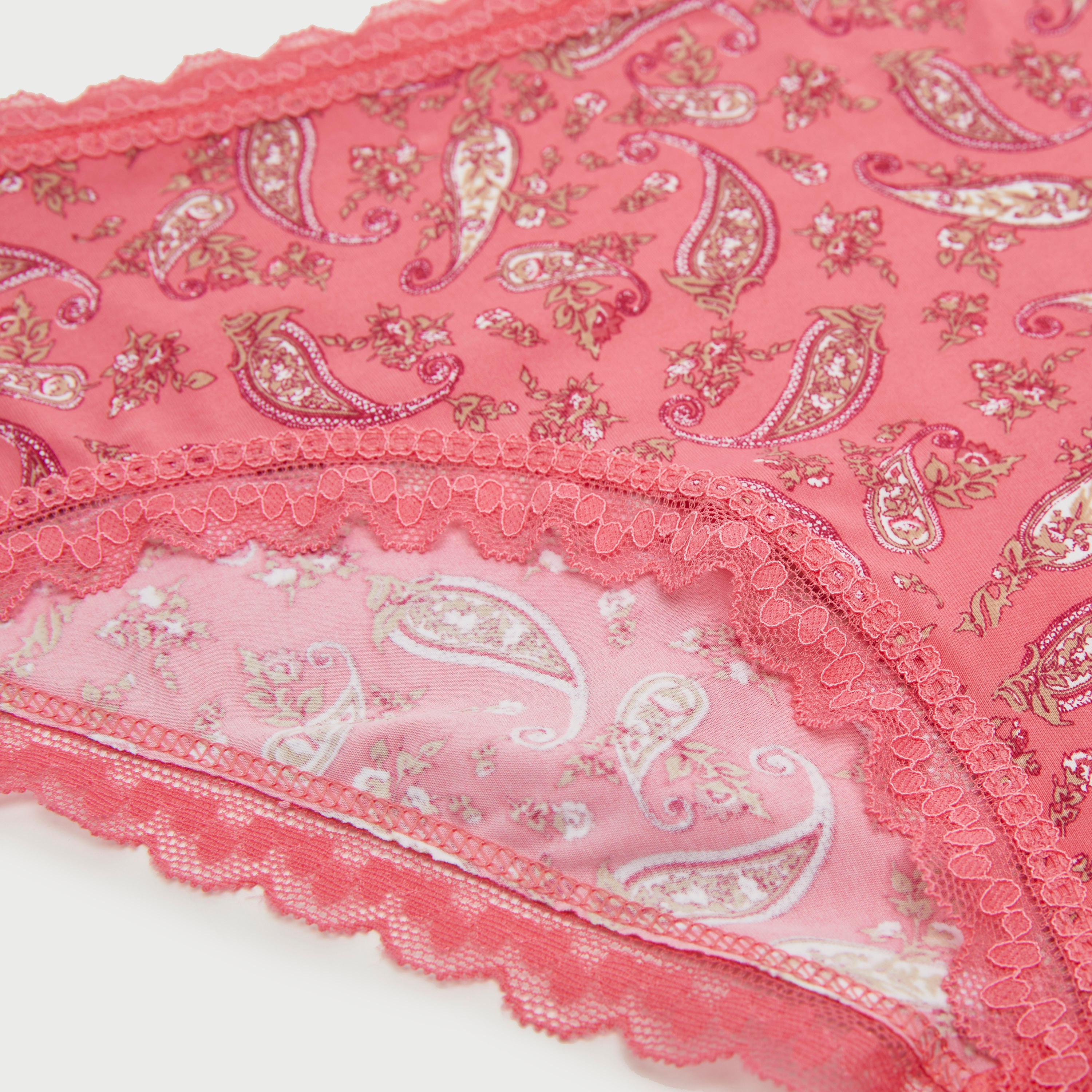 سروال داخلي هيبستر بتفاصيل دانتيل صدفية وطبعات بيزلي-women-clothing-lingerie-panties-image-2