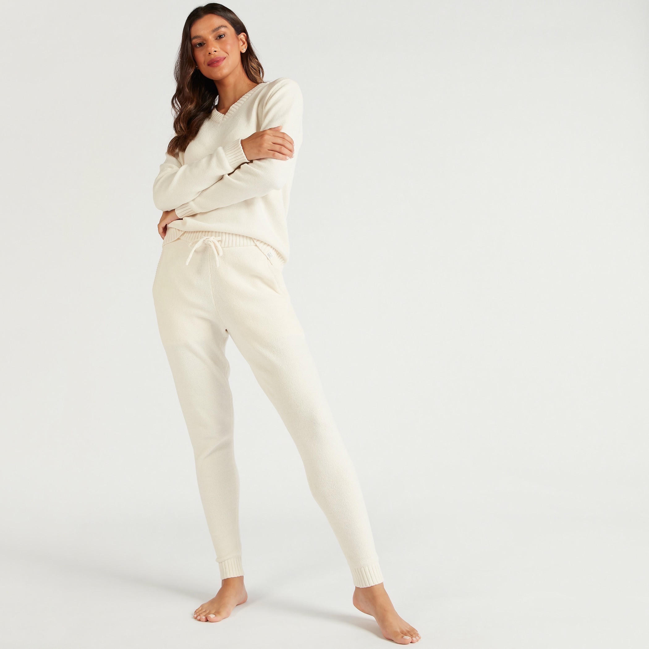 Textured V-neck T-shirt with Long Sleeves-women-clothing-nightwear-pyjamas-tops-image-2
