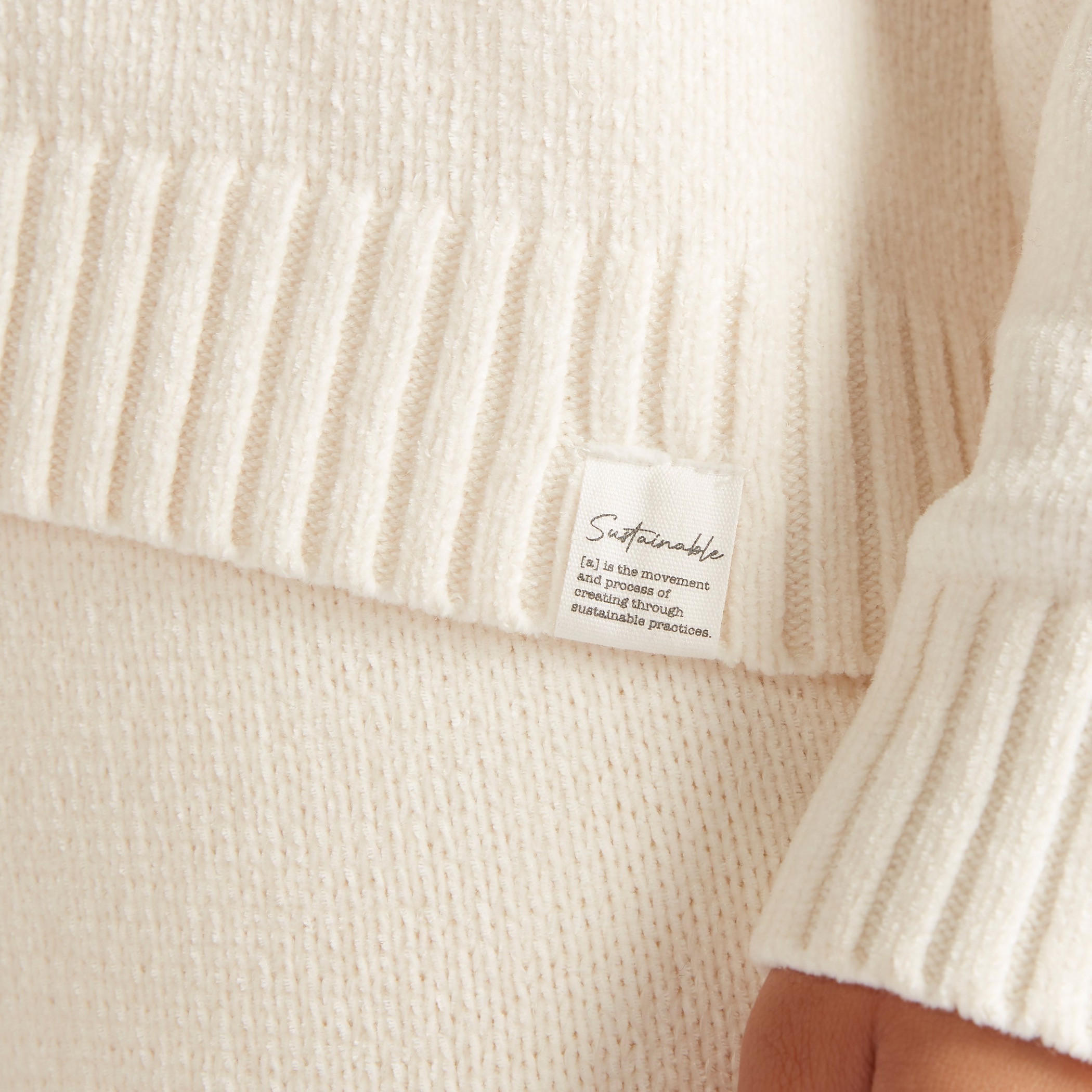تيشيرت بارز الملمس بياقة V وأكمام طويلة-women-clothing-nightwear-pyjamas-tops-image-3