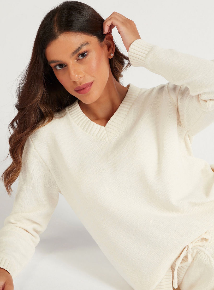 تيشيرت بارز الملمس بياقة V وأكمام طويلة-women-clothing-nightwear-pyjamas-tops-image-5