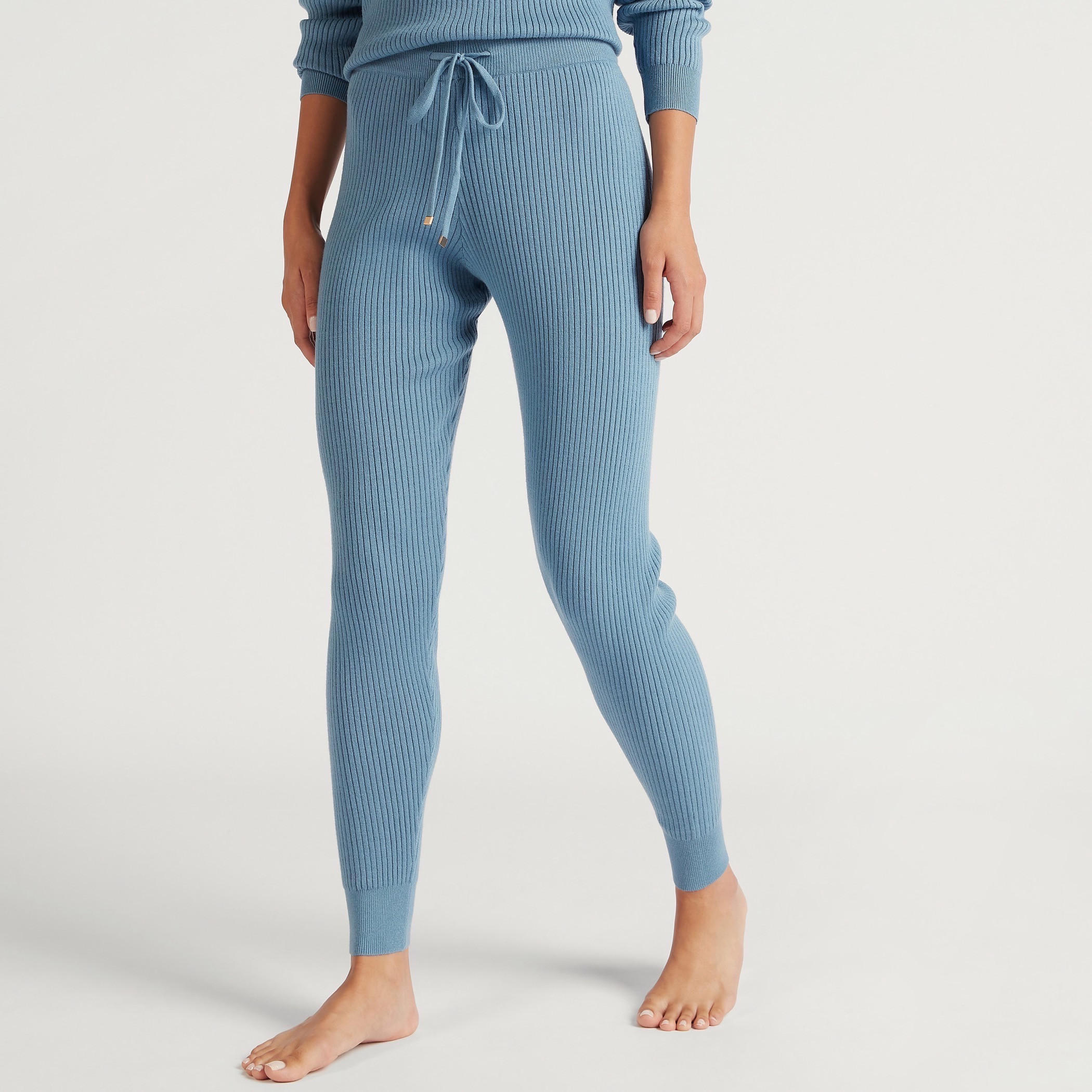 طقم بنطلون بيجاما بارز الملمس برباط إغلاق-women-clothing-nightwear-pyjamas-bottoms-image-4