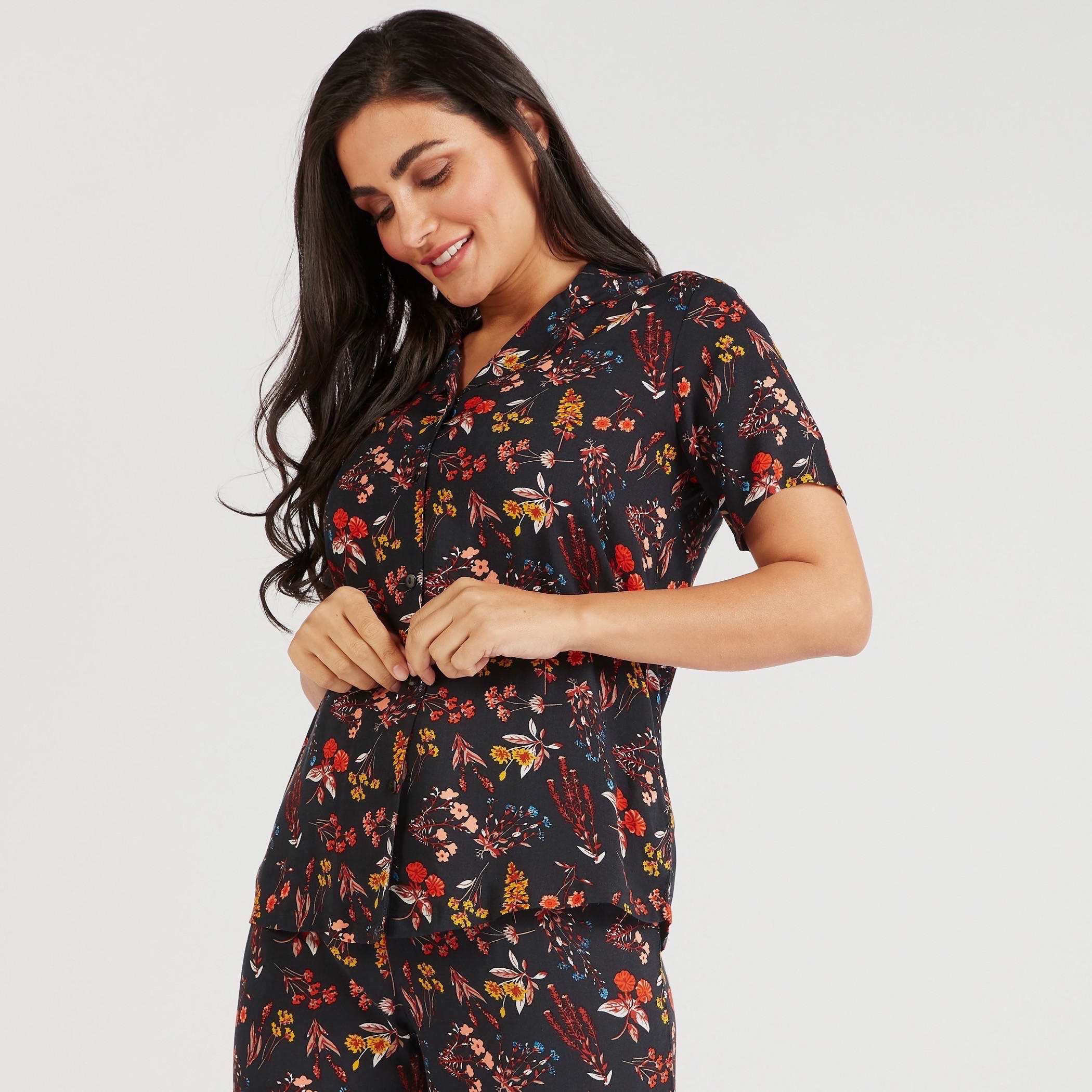 طقم بنطلون بيجاما وقميص بطبعات زهرية مع قناع للعين-women-clothing-nightwear-pyjamas-longsets-image-3