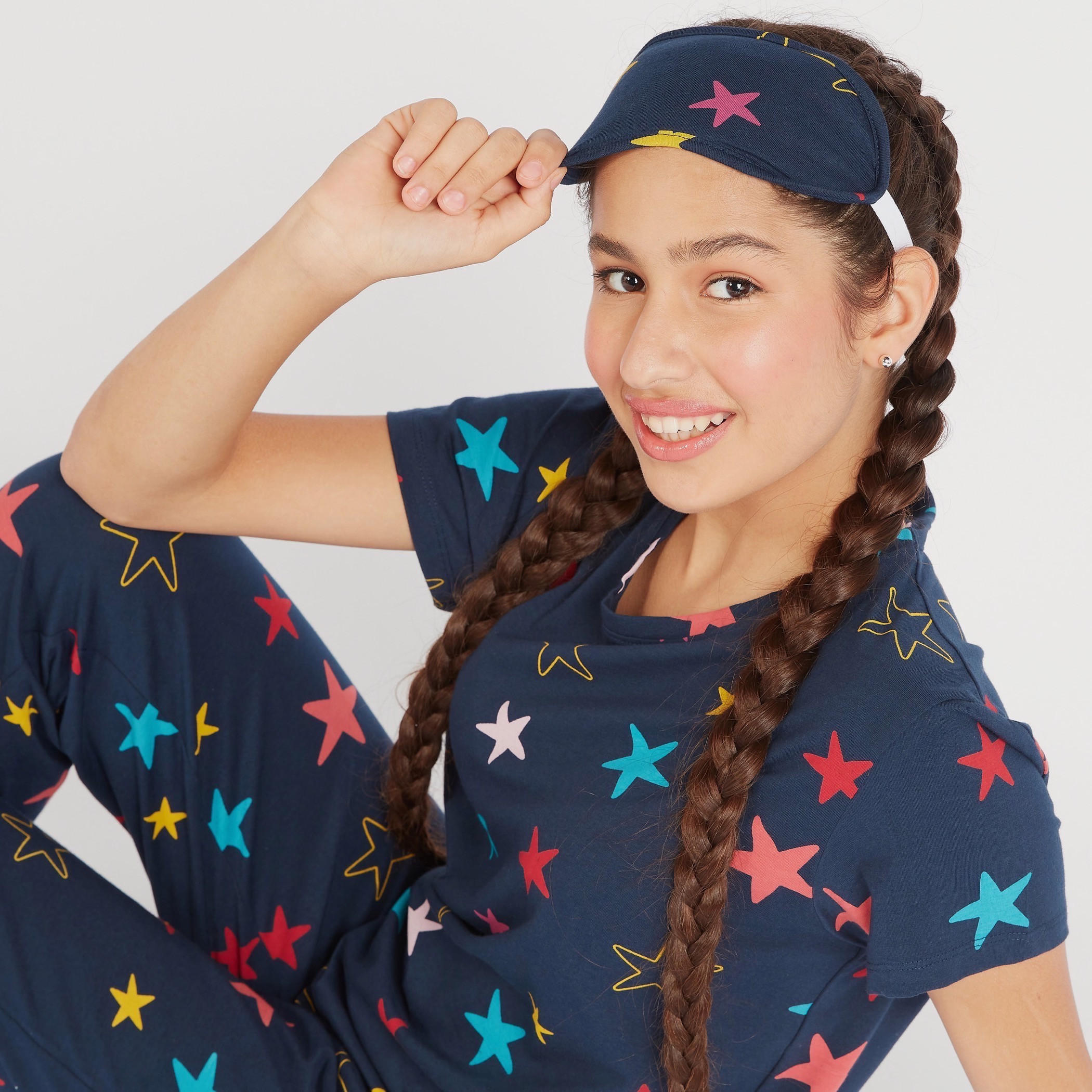 طقم بنطلون بيجاما وتيشيرت بياقة مستديرة وطبعات مع قناع عيون-women-clothing-nightwear-pyjamas-longsets-image-5