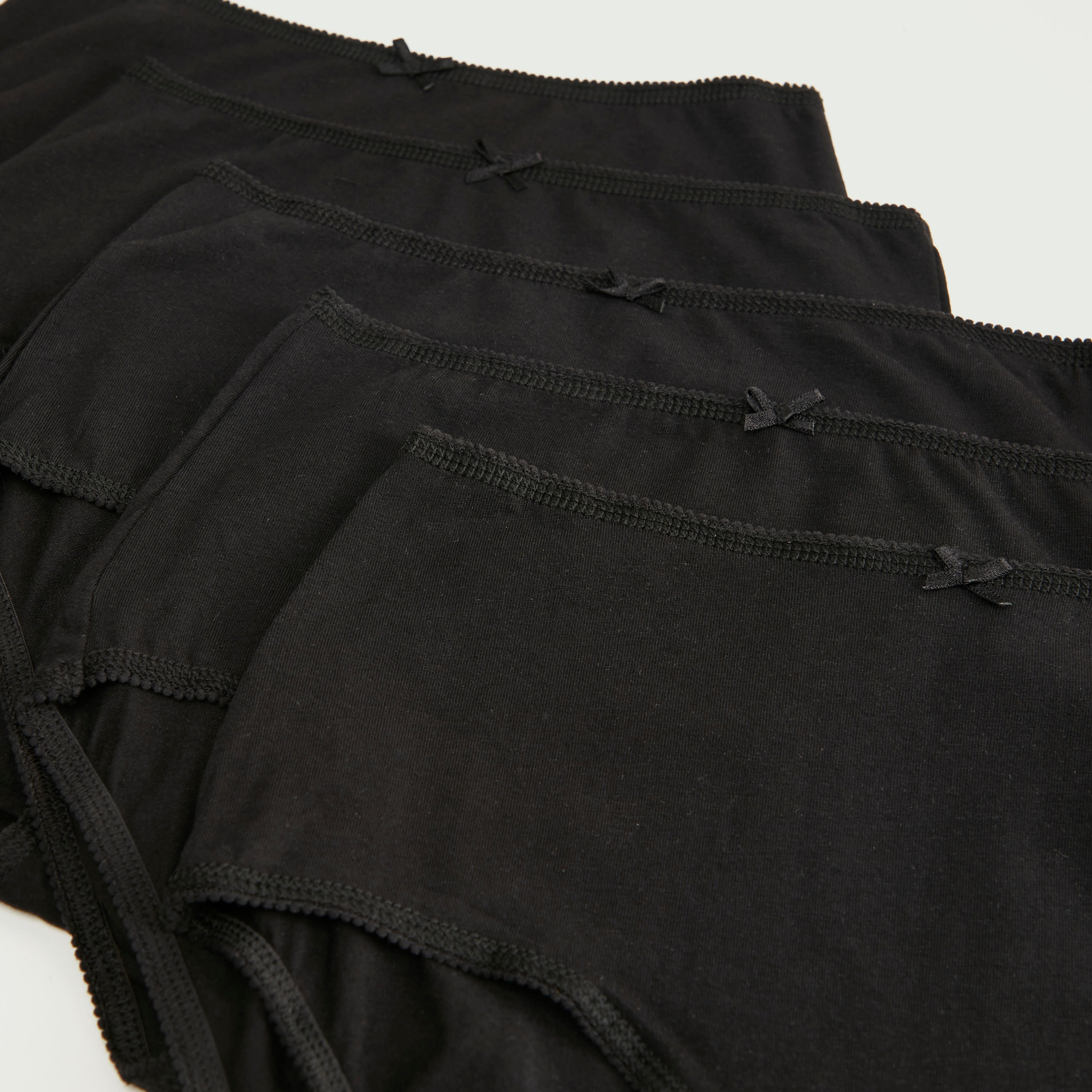 سراويل بوي شورت سادة بخصر مطاطي وتفاصيل فيونكة - طقم من 5-women-clothing-lingerie-panties-image-2