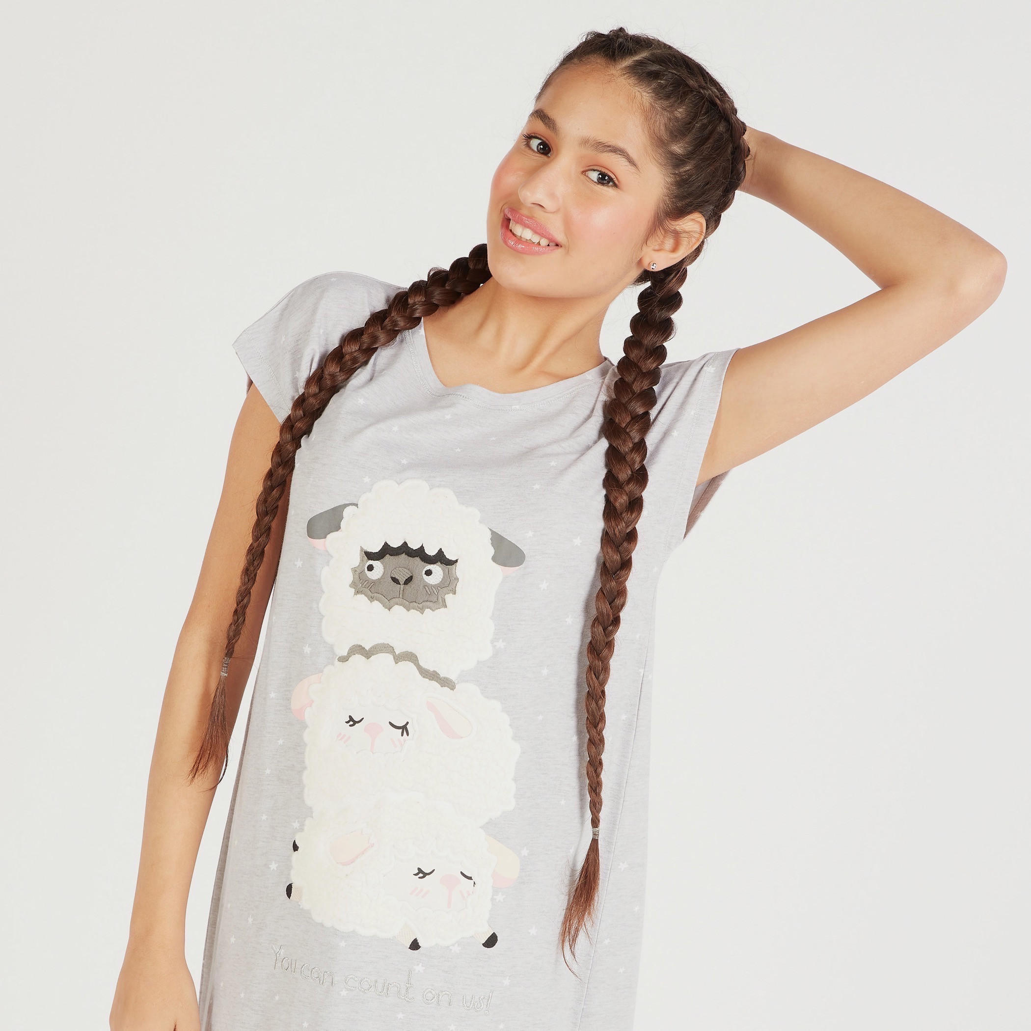 قميص نوم بأكمام قصيرة وطبعات وفتحة-women-clothing-nightwear-nighties-image-2
