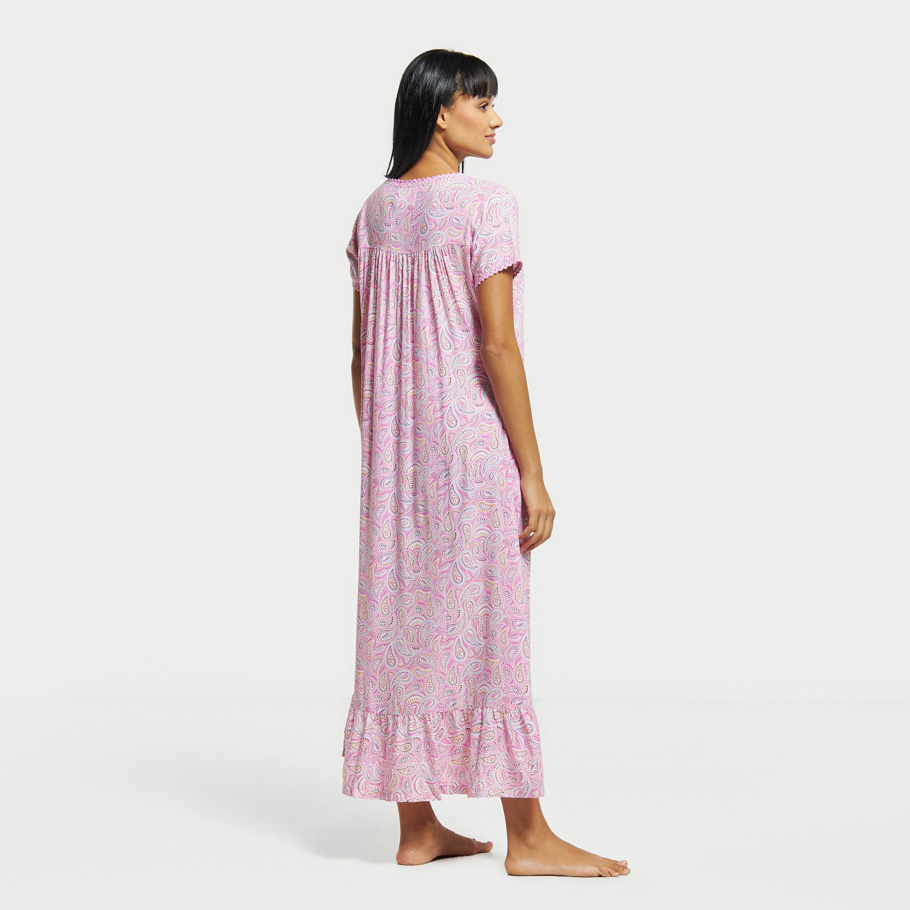 ثوب نوم بأكمام قصيرة وتقليم دانتيل وطبعات-women-clothing-nightwear-nighties-image-3