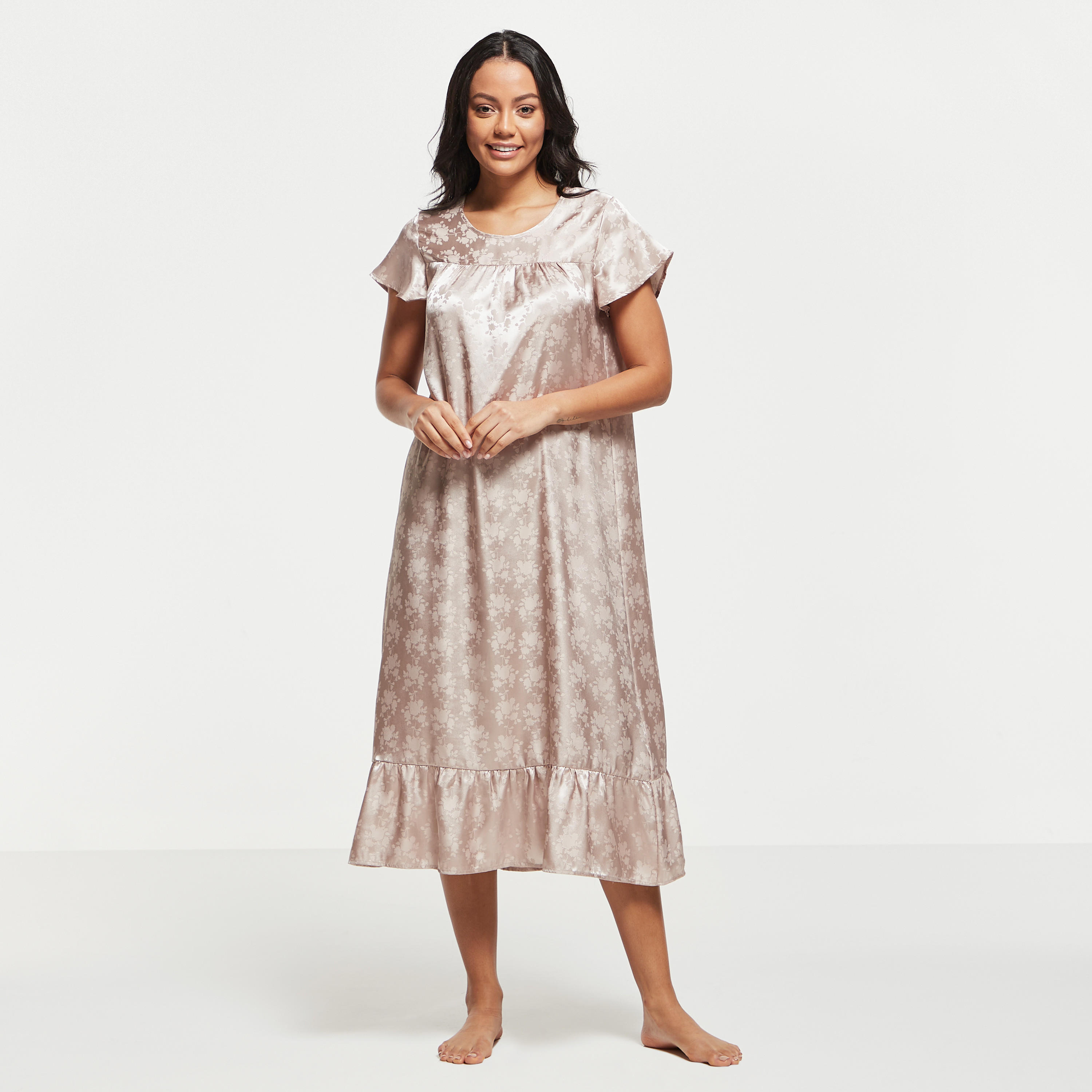 قميص نوم بياقة مستديرة وأكمام كاب وحواف كشكش وطبعات أزهار-women-clothing-nightwear-nighties-image-1