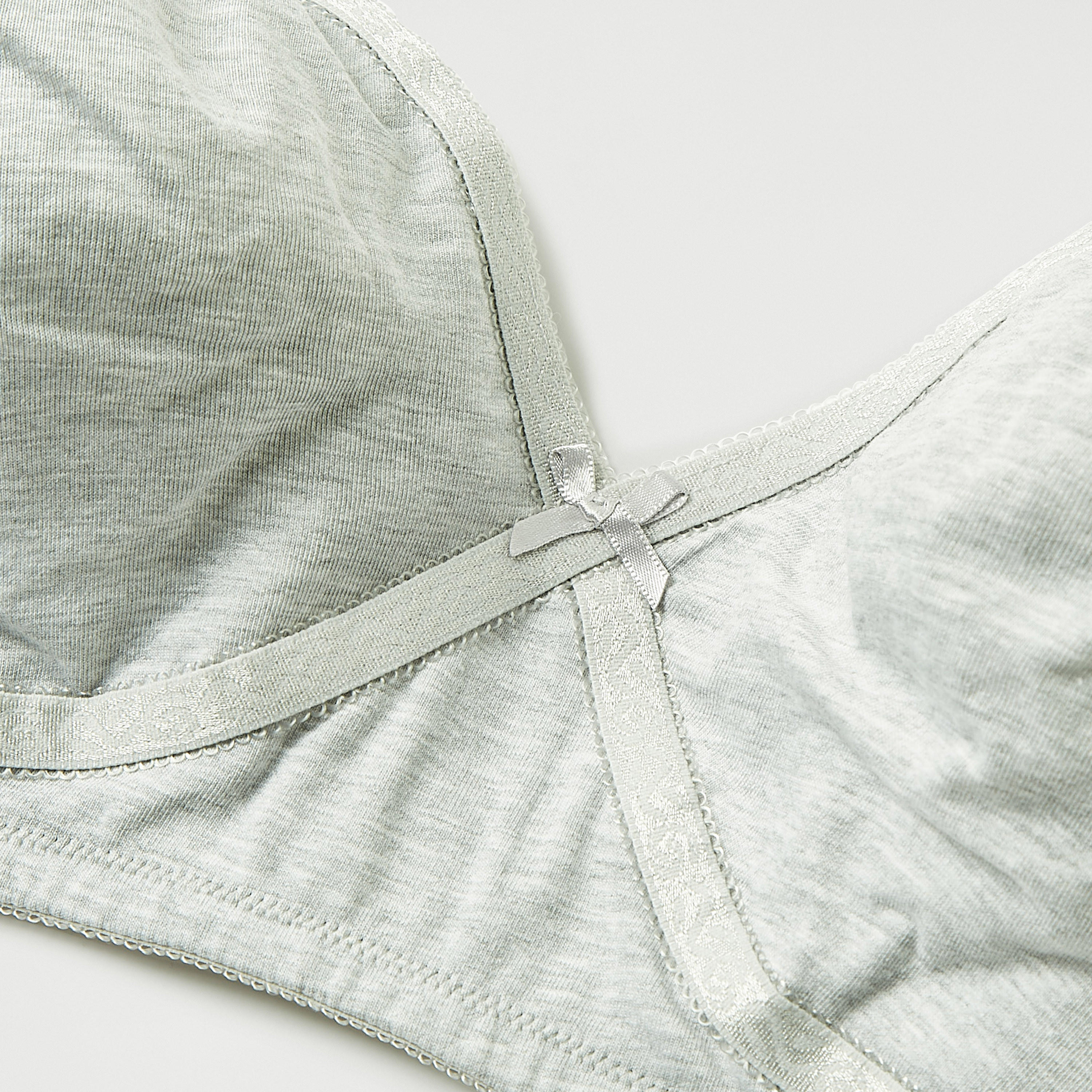 Solid Non-Wired Bra with Hook and Eye Closure-women-clothing-lingerie-bras-image-2