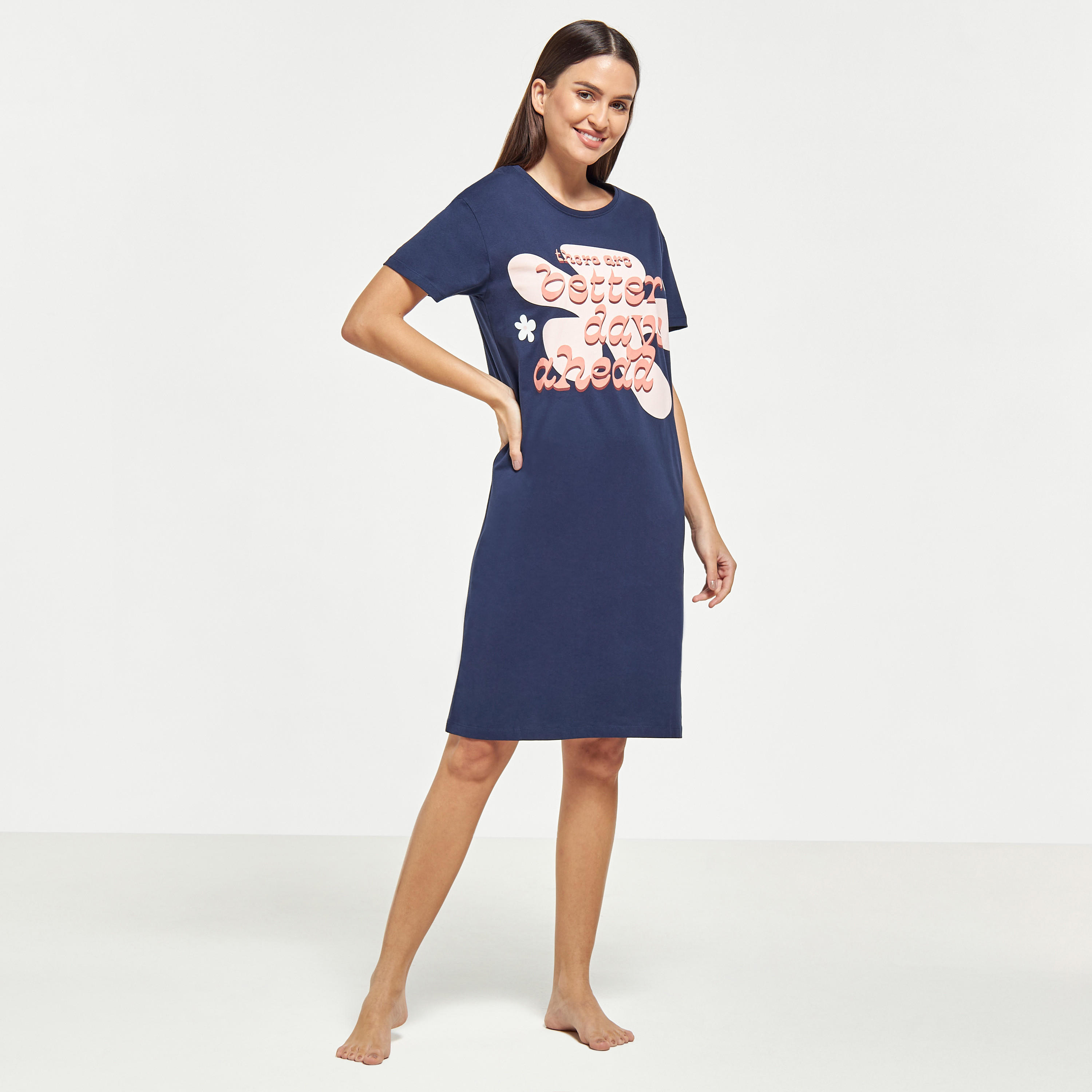 قميص نوم بياقة مستديرة وأكمام قصيرة وطبعات-women-clothing-nightwear-nighties-image-6