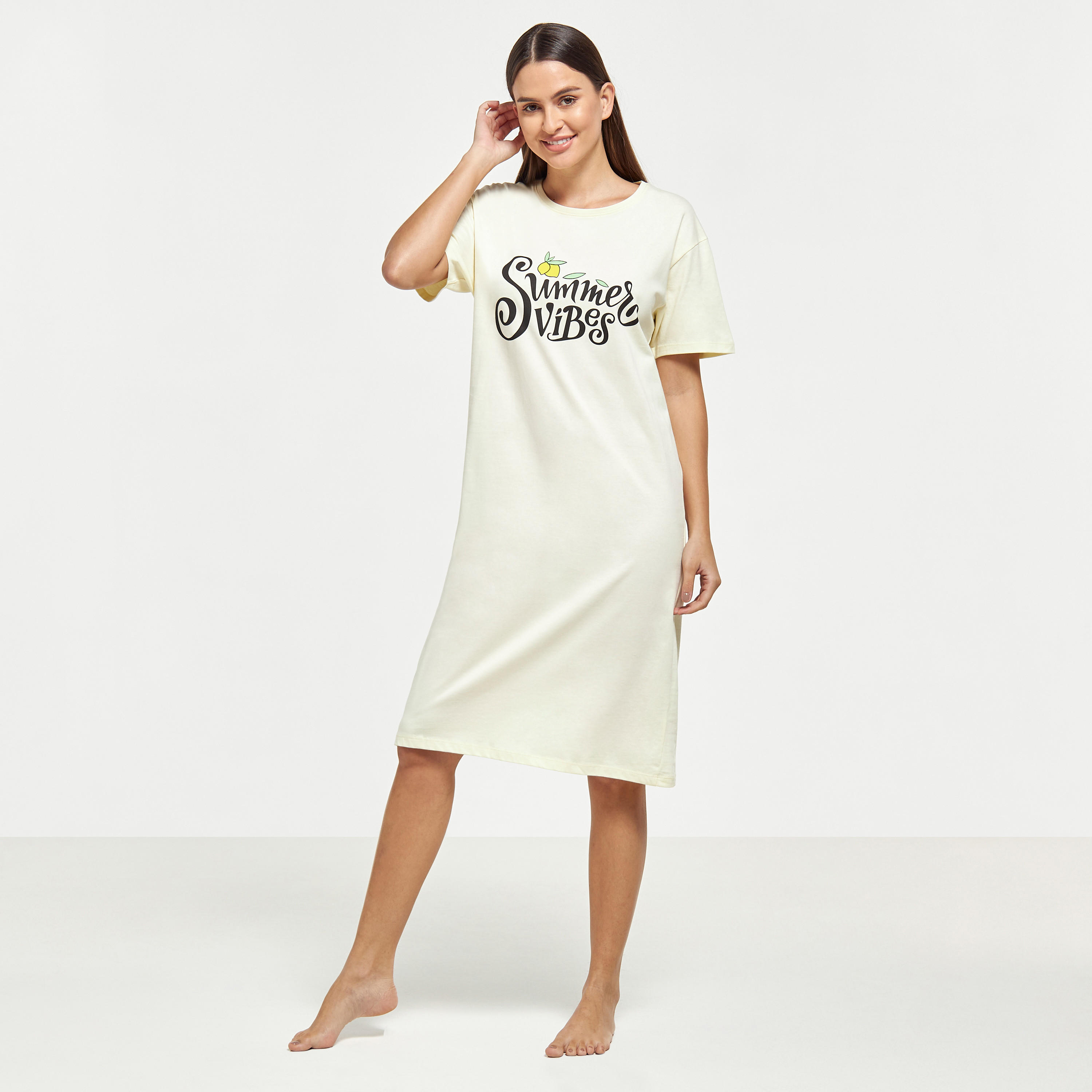 قميص نوم بياقة مستديرة وأكمام قصيرة وطبعات-women-clothing-nightwear-nighties-image-9