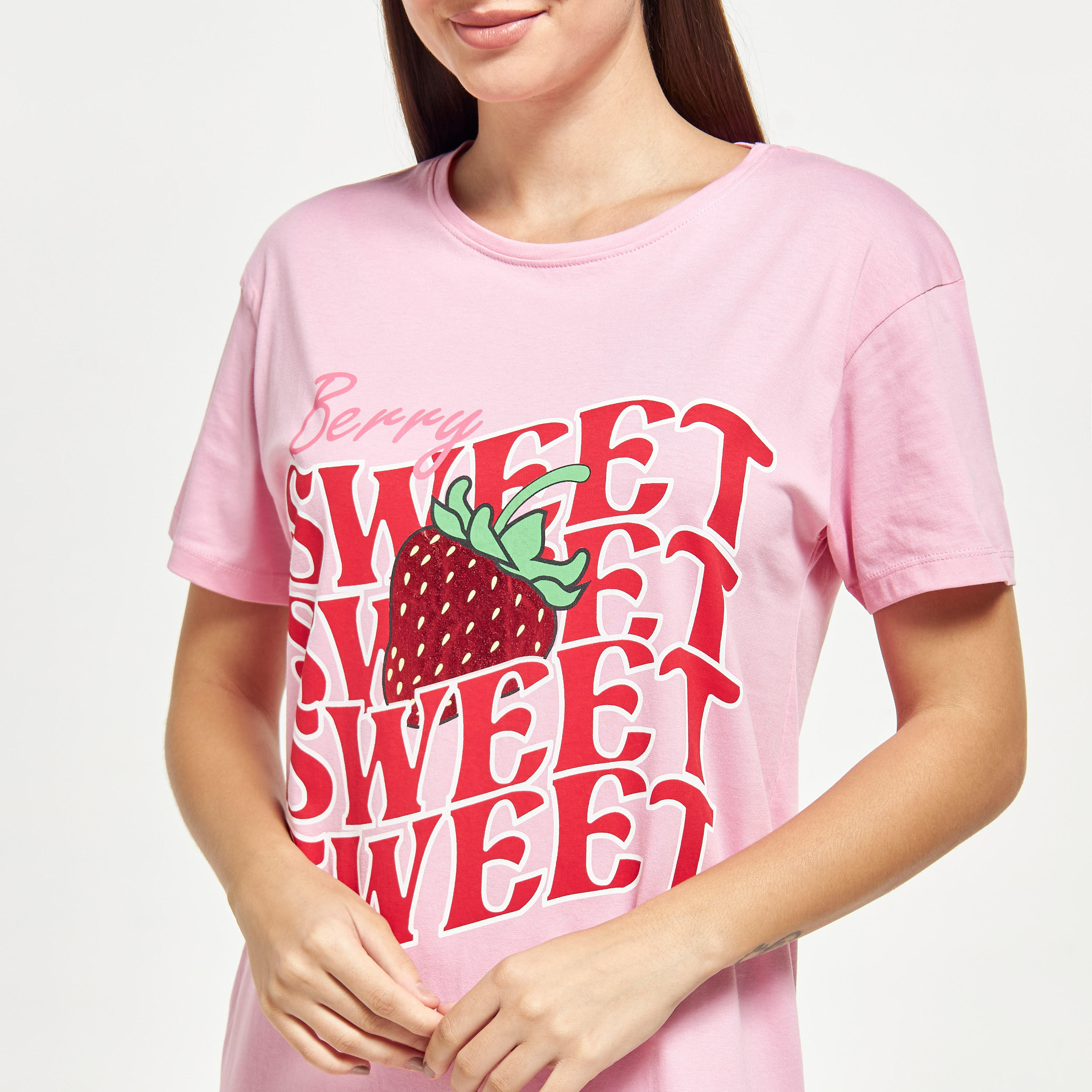 قميص نوم بياقة مستديرة وأكمام قصيرة وطبعات-women-clothing-nightwear-nighties-image-16