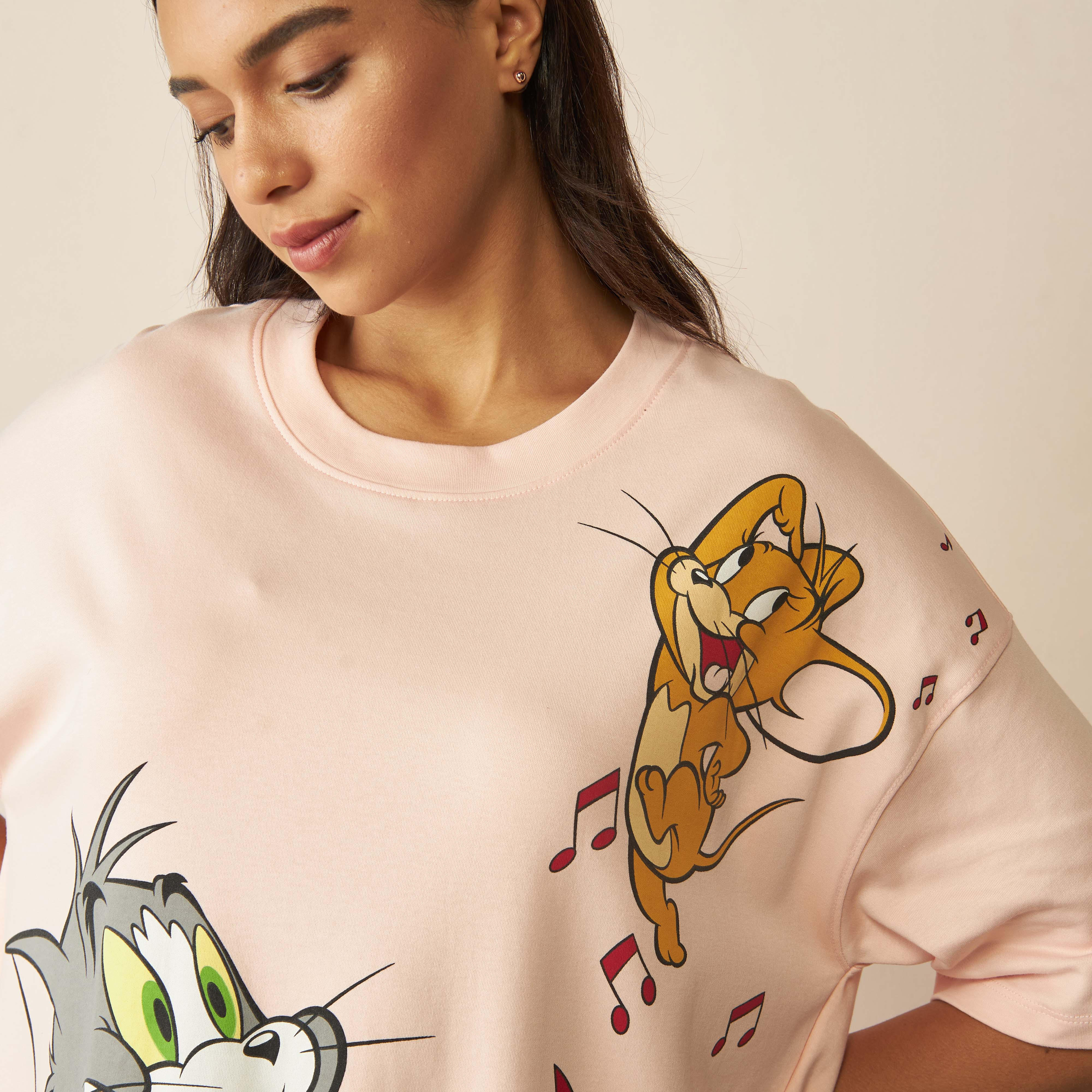 قميص نوم بطبعات توم وجيري بياقة مستديرة-women-clothing-nightwear-nighties-image-4