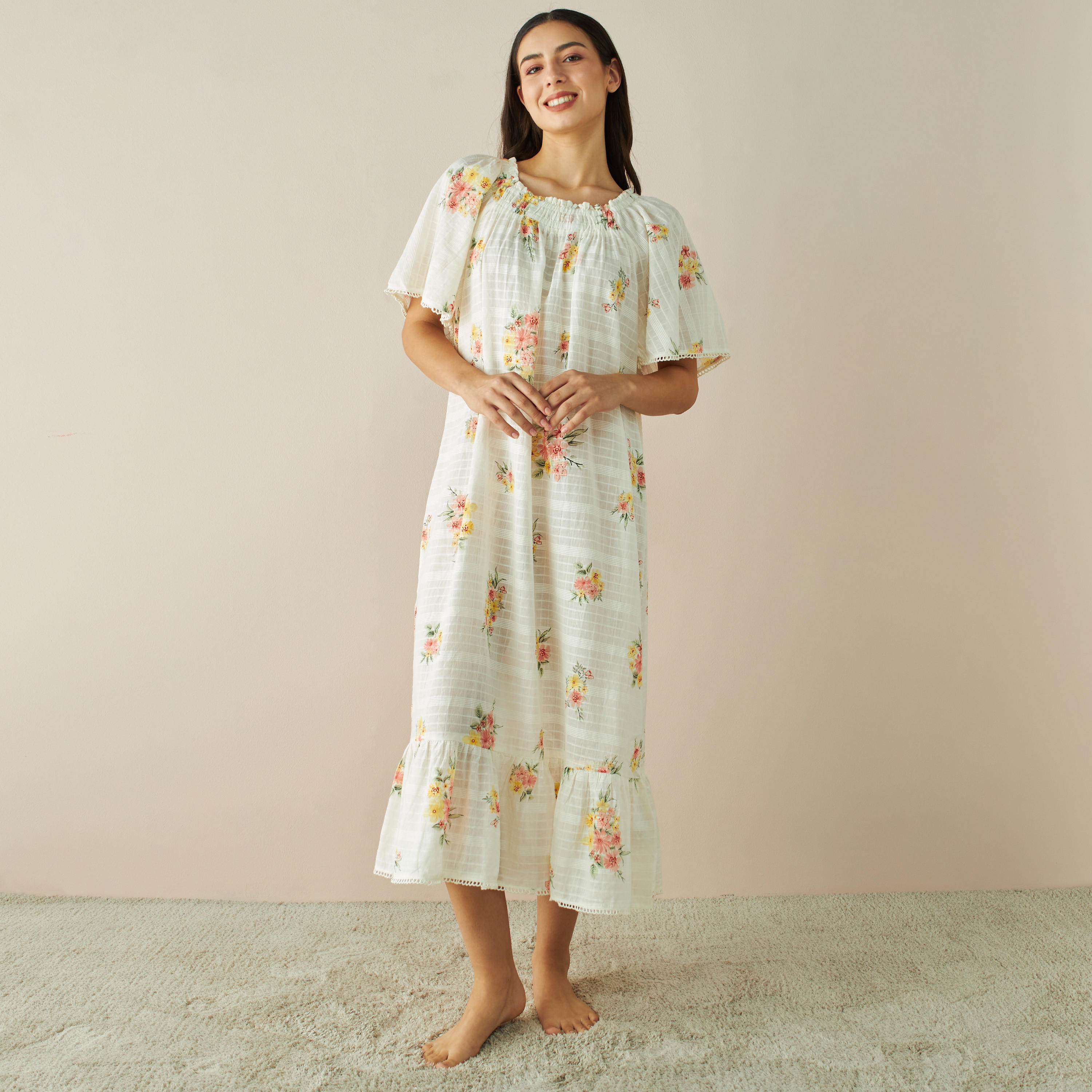 ثوب نوم بأكمام قصيرة وطبعات أزهار-women-clothing-nightwear-nighties-image-2