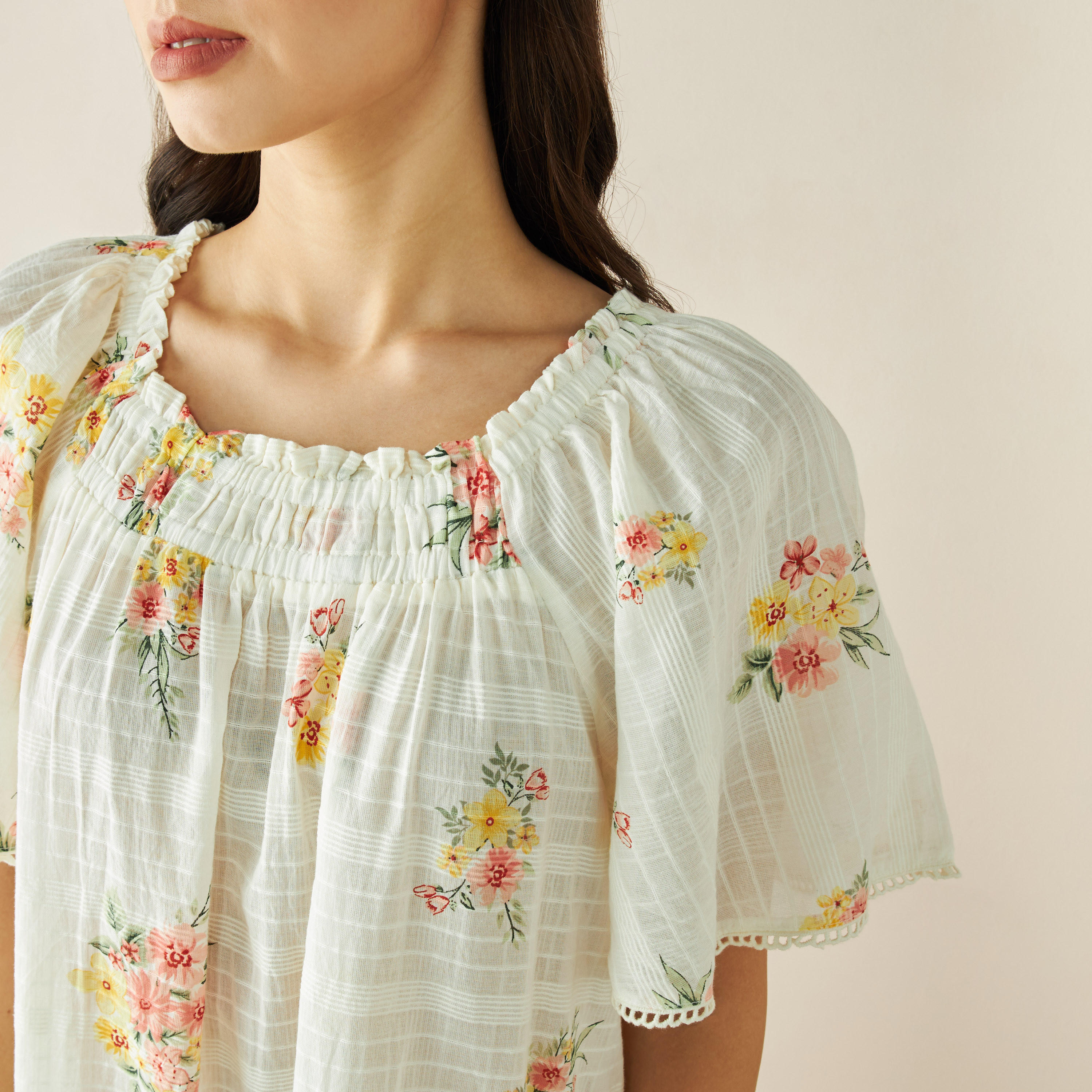 ثوب نوم بأكمام قصيرة وطبعات أزهار-women-clothing-nightwear-nighties-image-4