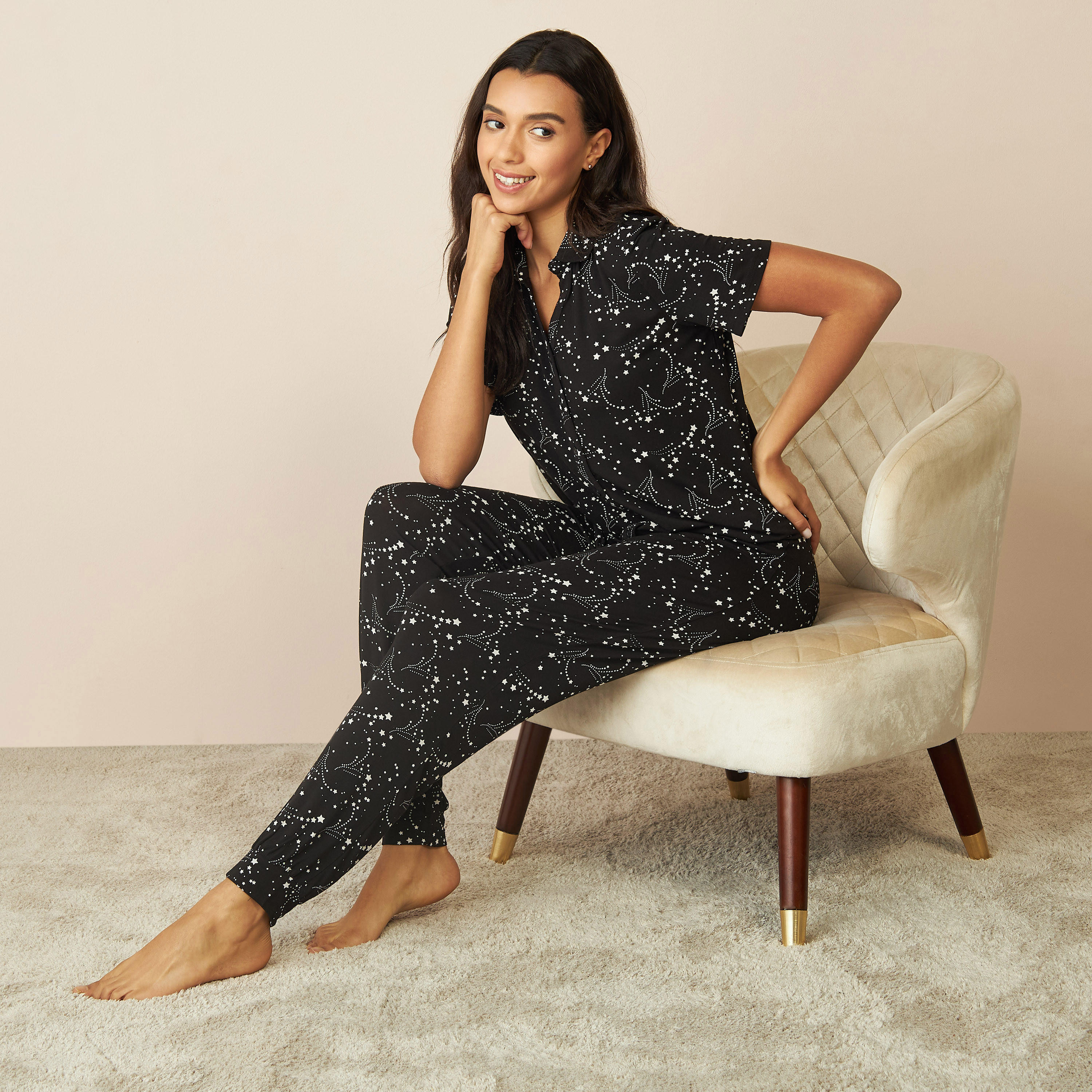 طقم بنطلون بيجاما وقميص بطبعات-women-clothing-nightwear-pyjamas-longsets-image-6