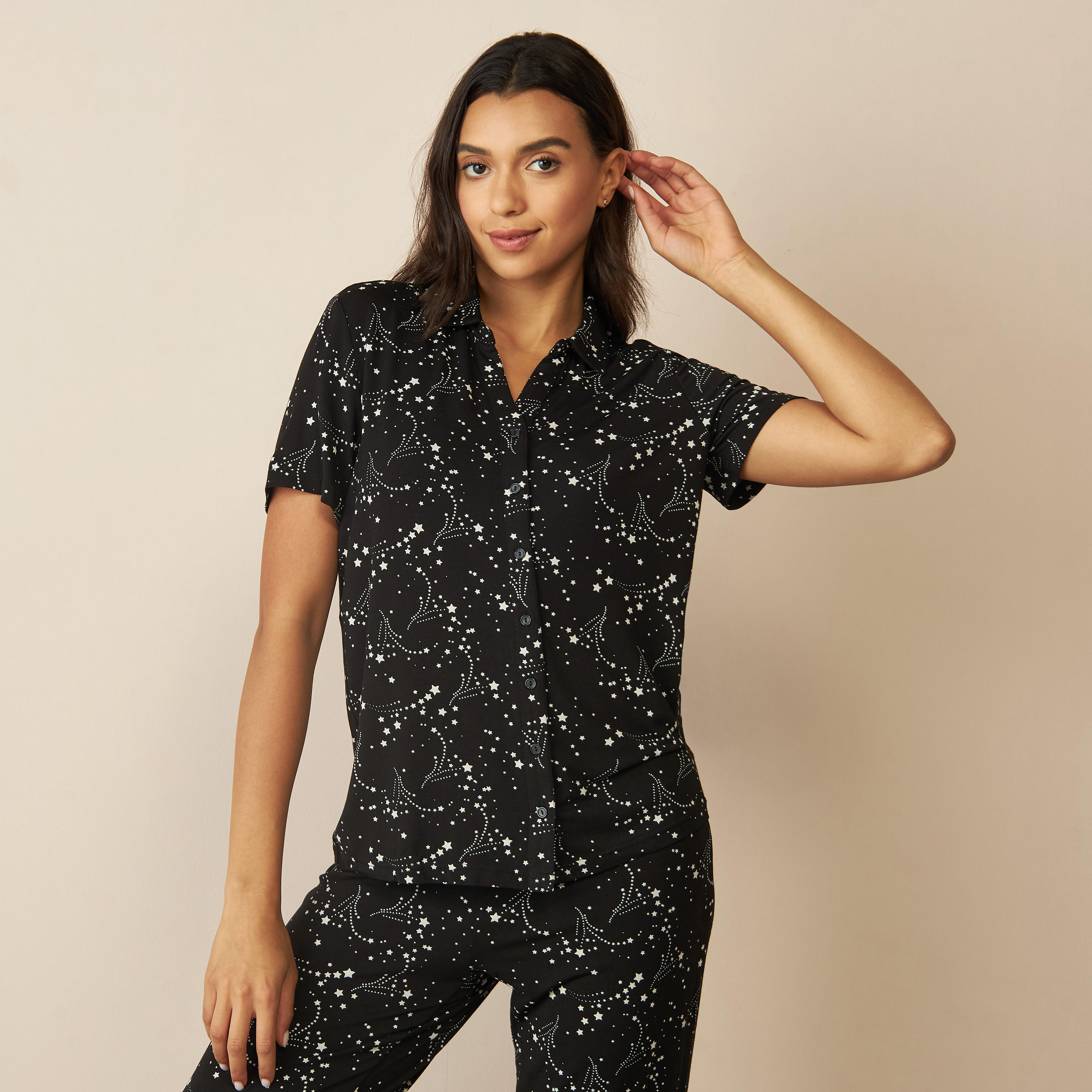 طقم بنطلون بيجاما وقميص بطبعات-women-clothing-nightwear-pyjamas-longsets-image-3
