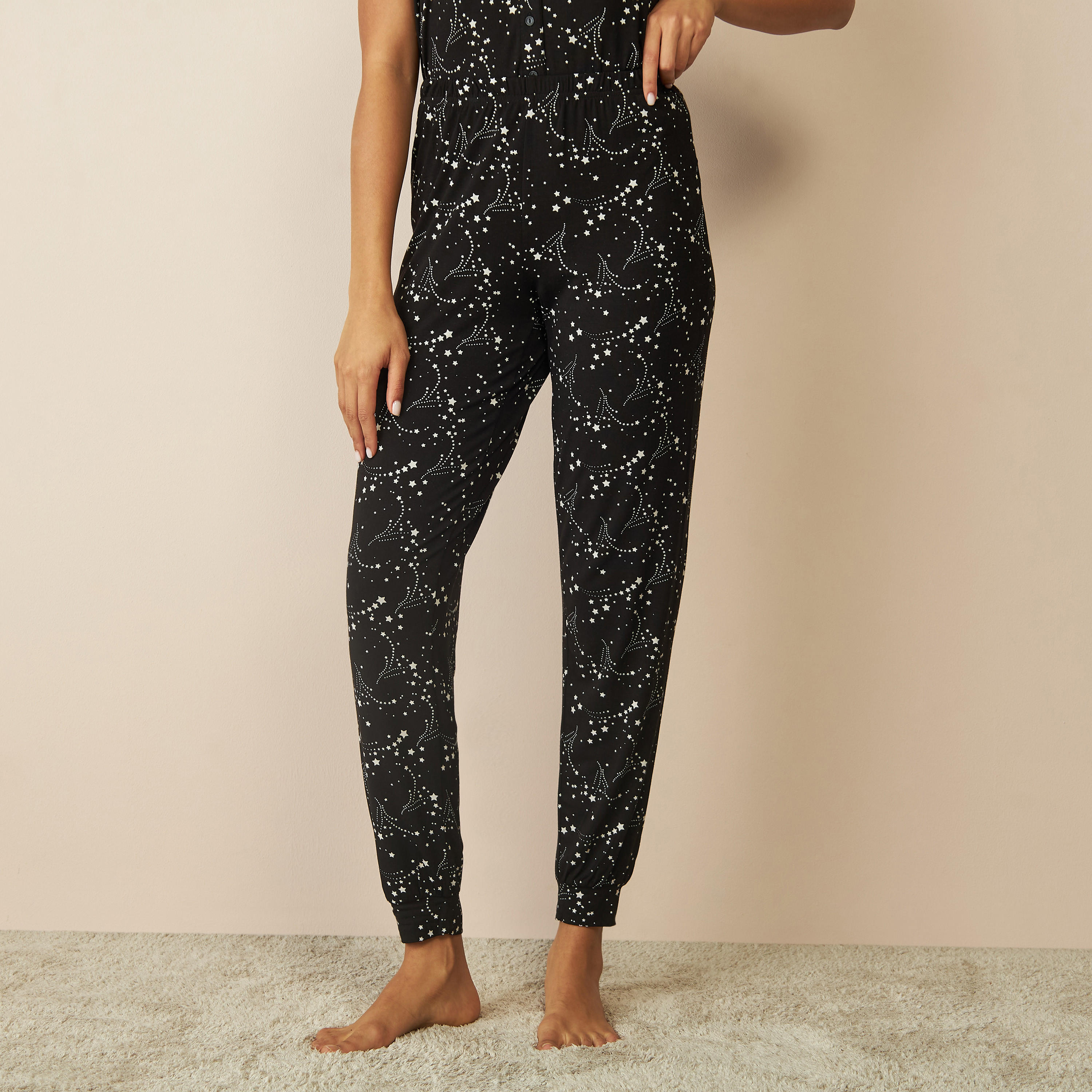 طقم بنطلون بيجاما وقميص بطبعات-women-clothing-nightwear-pyjamas-longsets-image-2