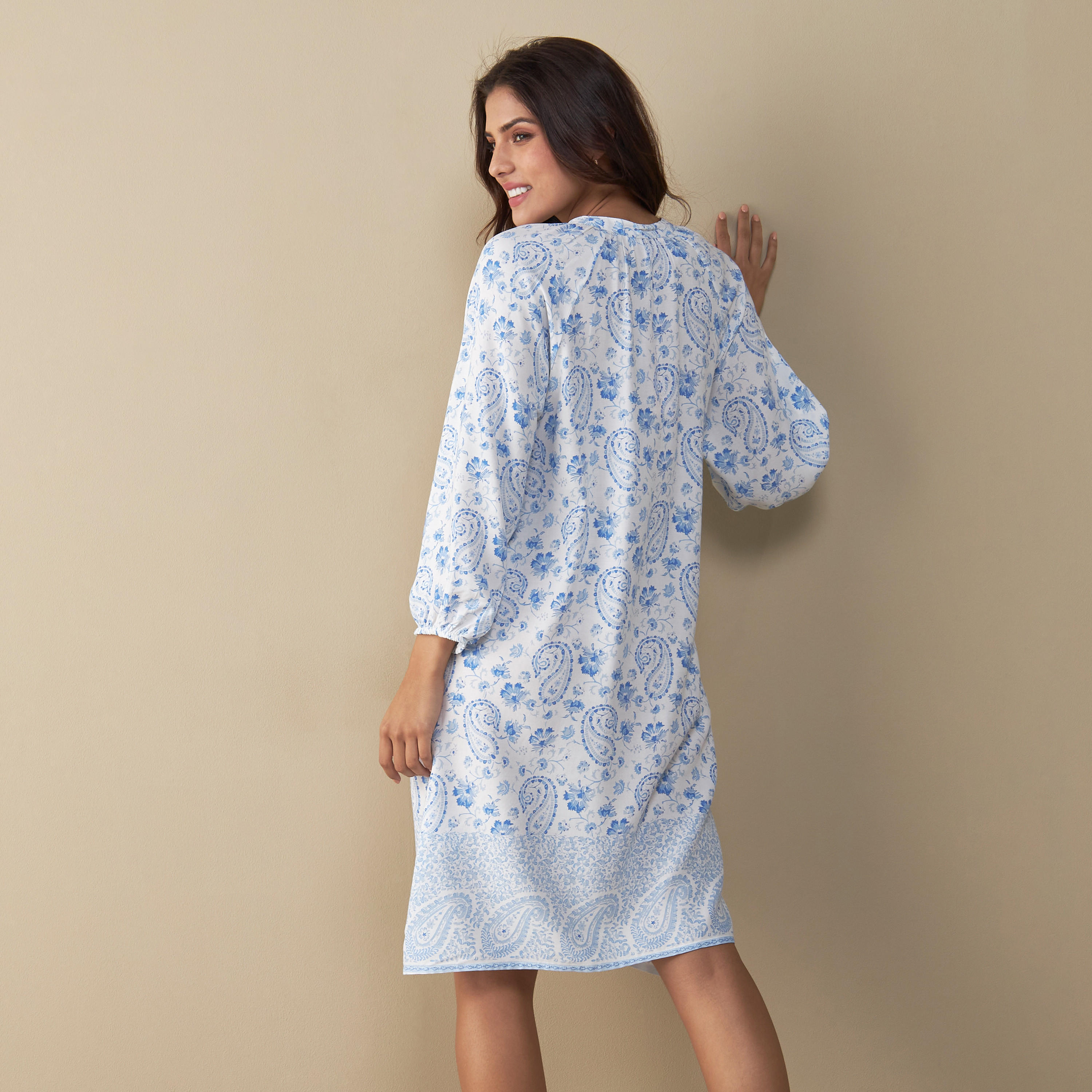 قميص نوم بياقة ماندارين - طقم من قطعتين متنوعتين-women-clothing-nightwear-nighties-image-3