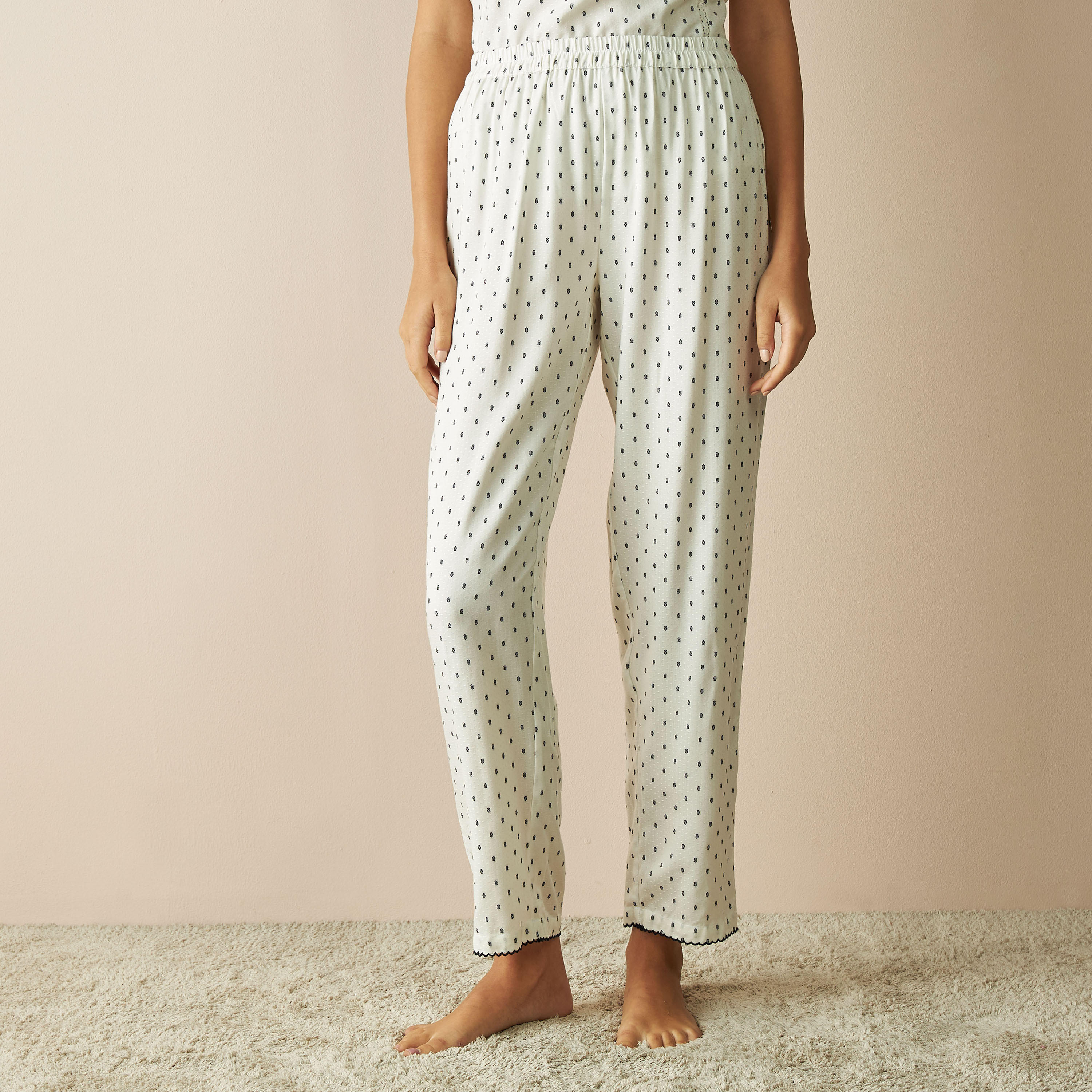طقم بنطلون بيجاما وبلوزة دون أكمام وبكشكش-women-clothing-nightwear-pyjamas-longsets-image-2