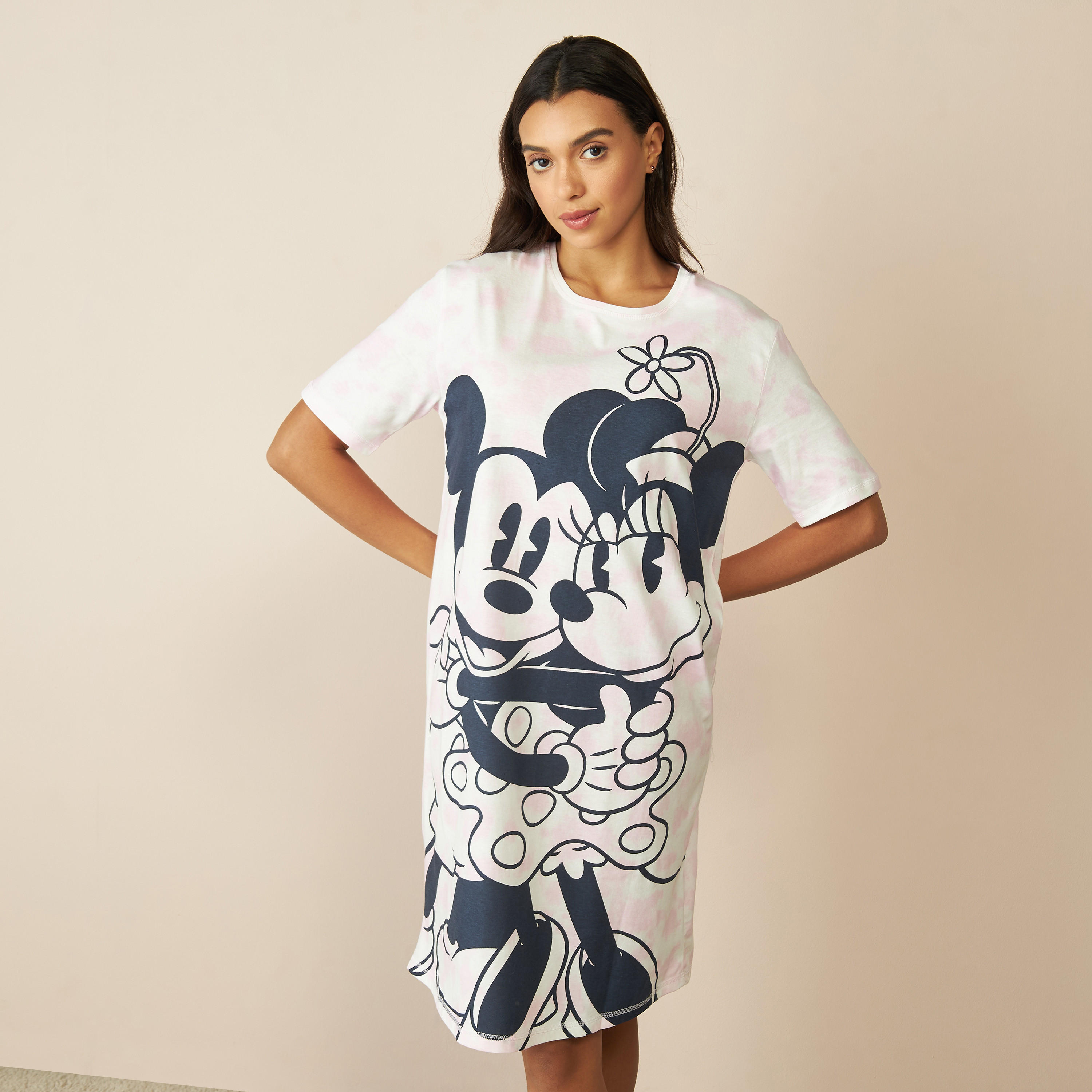 قميص نوم بياقة مستديرة وأكمام قصيرة وطبعات-women-clothing-nightwear-nighties-image-1