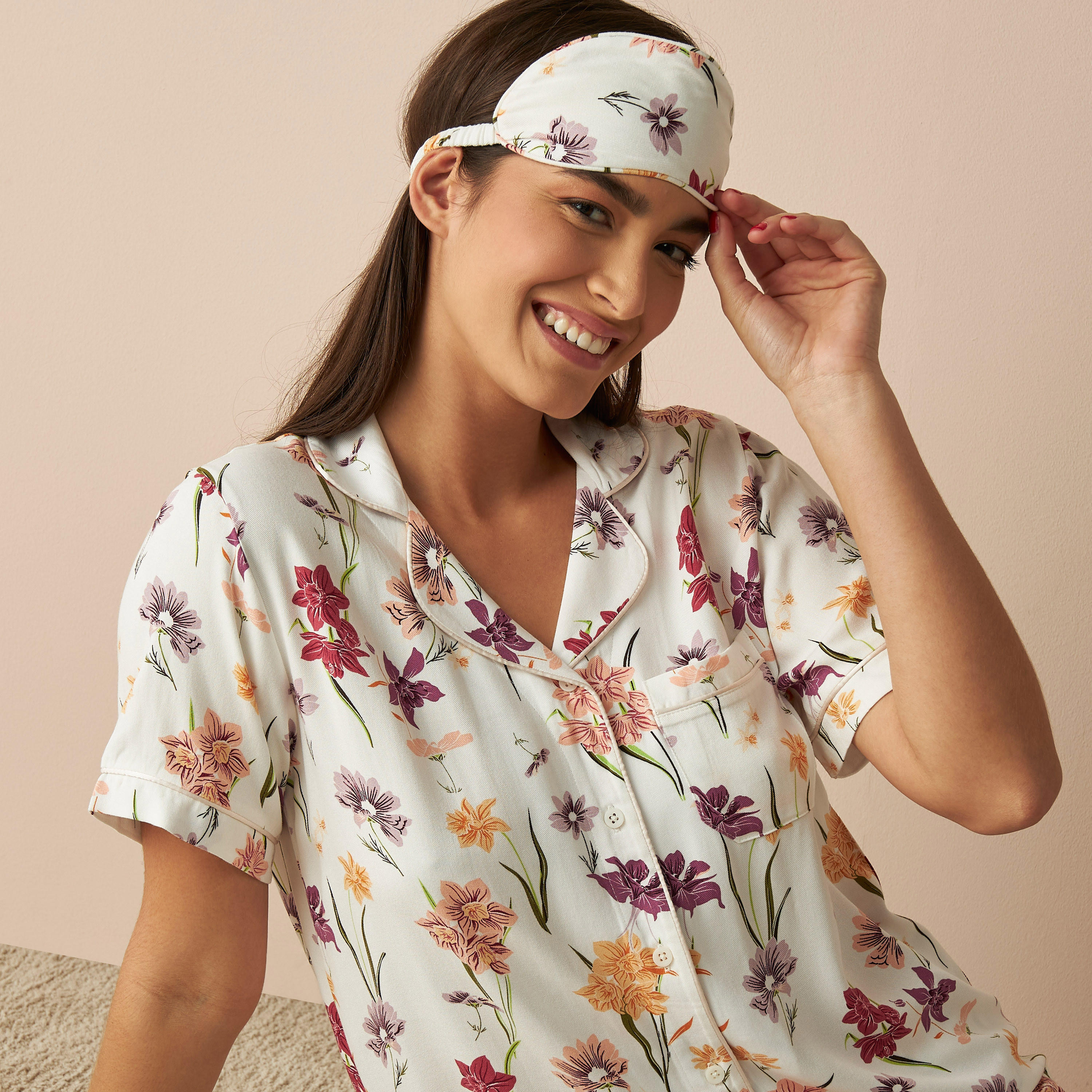 طقم بنطلون بيجاما وقميص بطبعات-women-clothing-nightwear-pyjamas-longsets-image-6