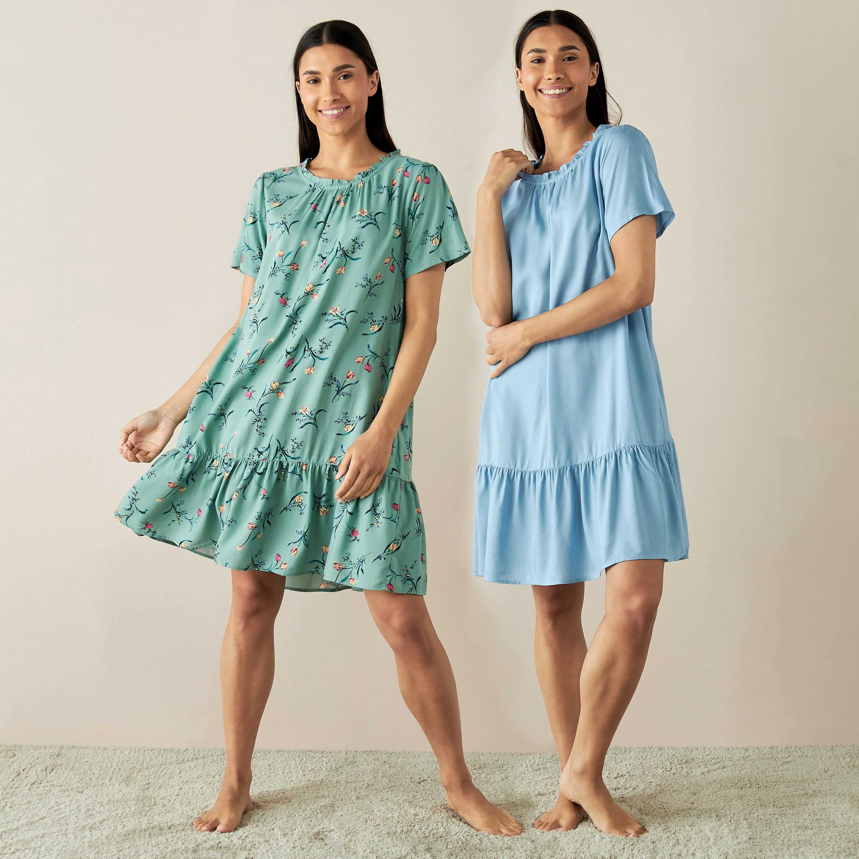 قميص نوم كشكش بحافة واسعة - طقم من قطعتين-women-clothing-nightwear-nighties-image-1
