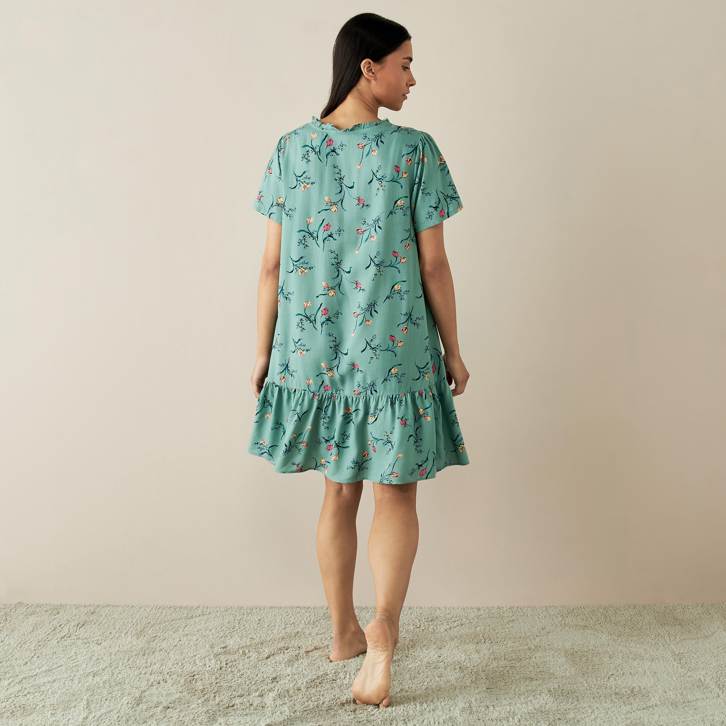 قميص نوم كشكش بحافة واسعة - طقم من قطعتين-women-clothing-nightwear-nighties-image-3