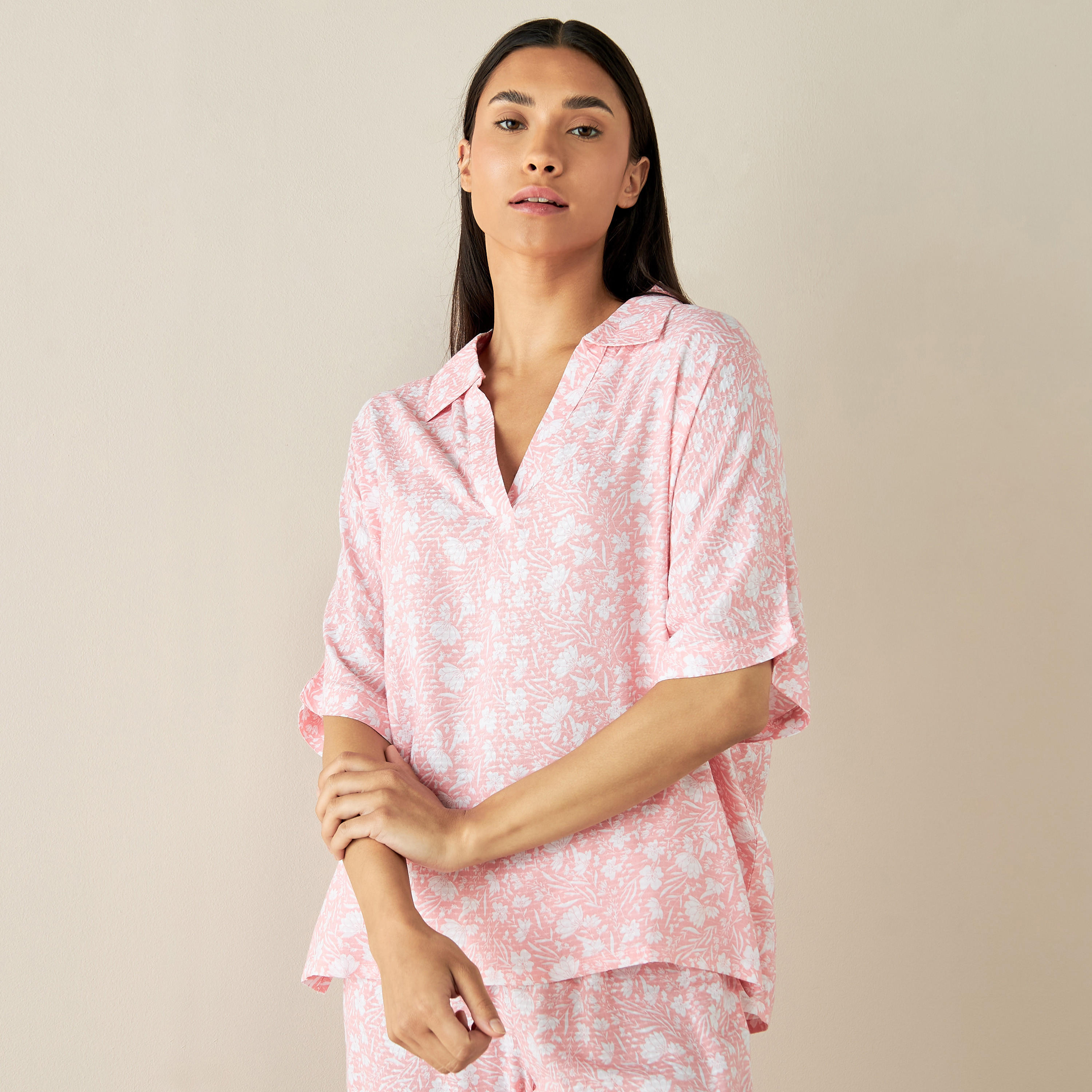 طقم بيجاما وبلوزة بياقة وطبعات أزهار-women-clothing-nightwear-pyjamas-longsets-image-3