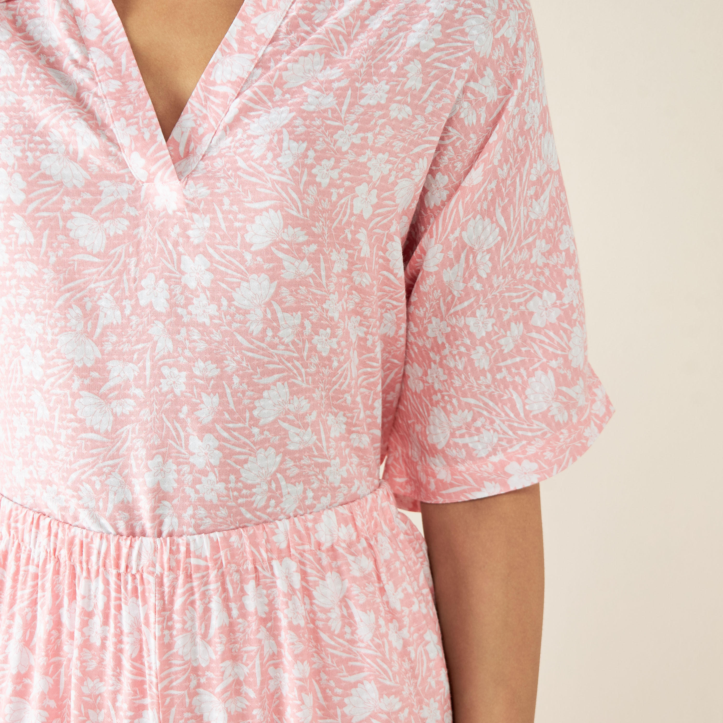 طقم بيجاما وبلوزة بياقة وطبعات أزهار-women-clothing-nightwear-pyjamas-longsets-image-5