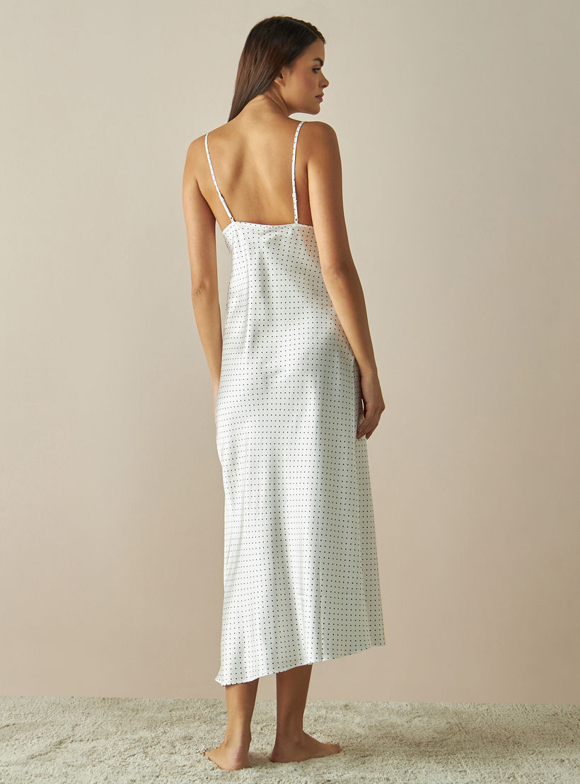 قميص نوم ساتن بطبعات منقّطة ودانتيل-women-clothing-nightwear-nighties-image-3