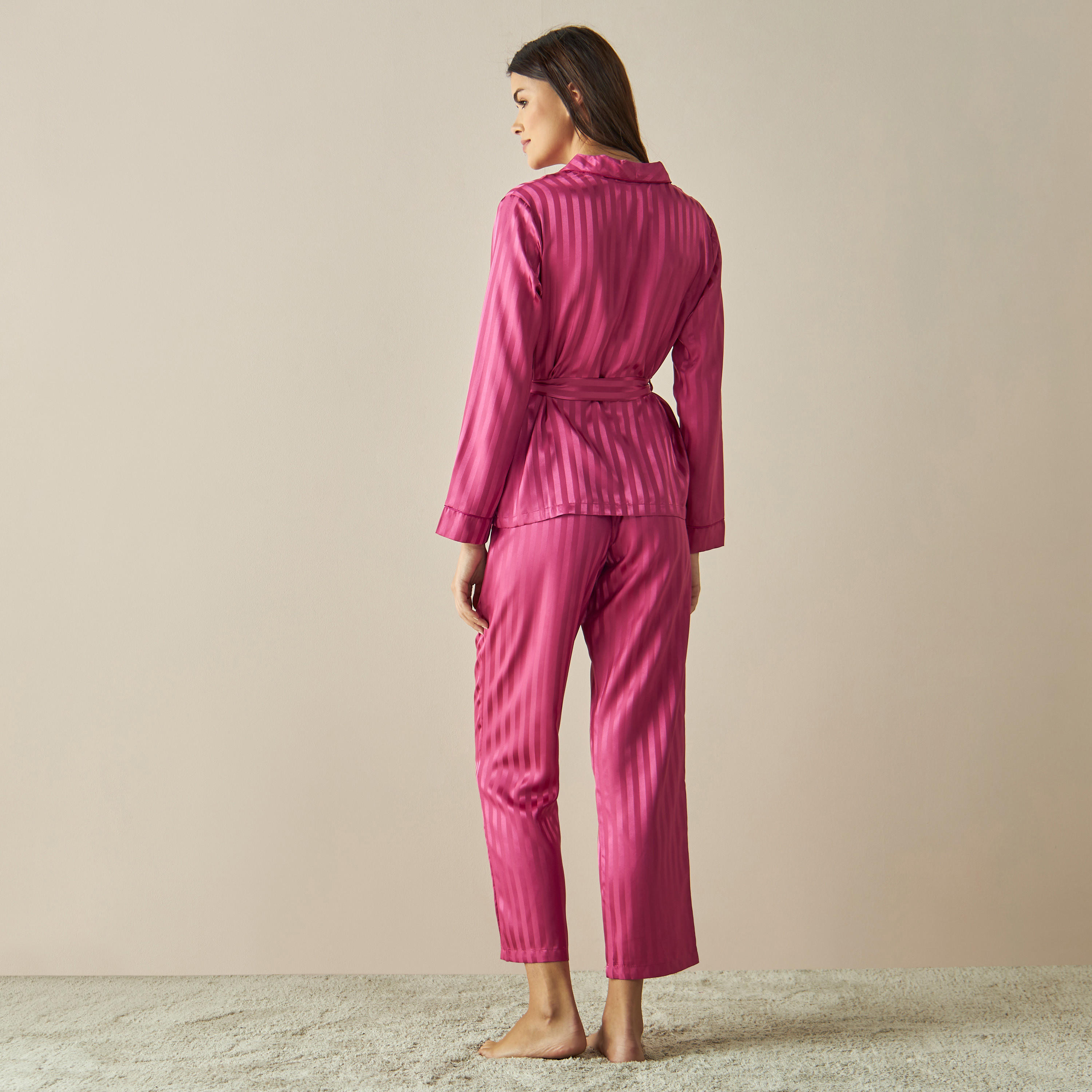 طقم بنطلون بيجاما وقميص جاكارد ساتن مخطط-women-clothing-nightwear-pyjamas-longsets-image-2