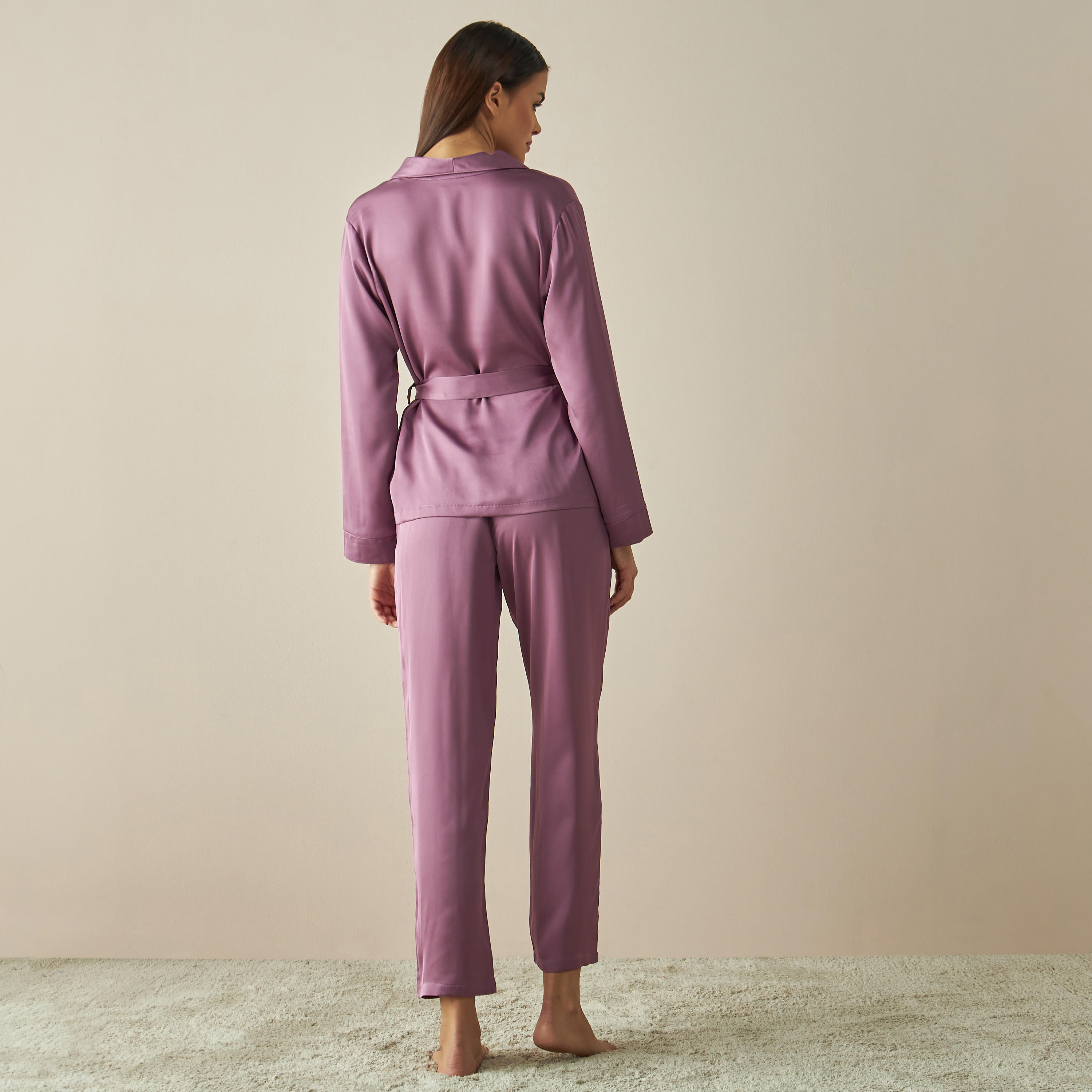 طقم بنطلون بيجاما وقميص ساتن جاكارد سادة-women-clothing-nightwear-pyjamas-longsets-image-4