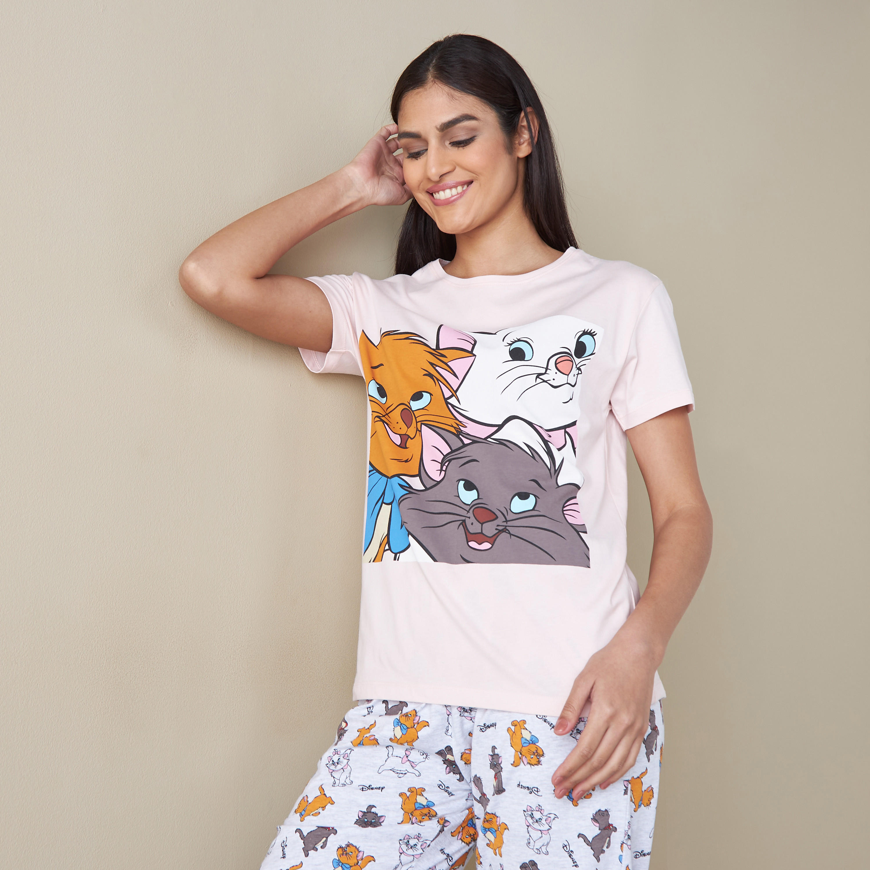 طقم بنطلون بيجاما وتيشيرت بطبعات ماري-women-clothing-nightwear-pyjamas-longsets-image-2