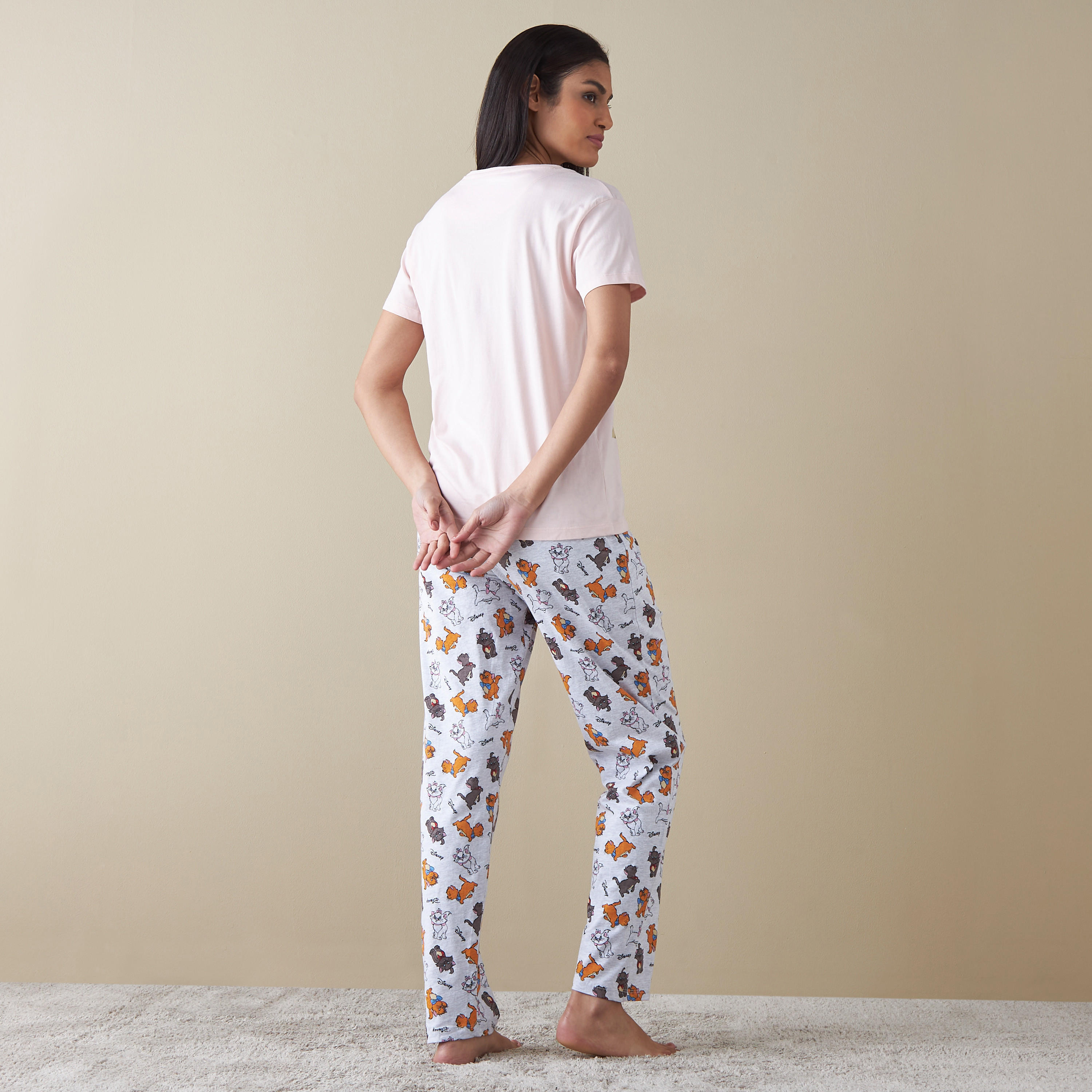 طقم بنطلون بيجاما وتيشيرت بطبعات ماري-women-clothing-nightwear-pyjamas-longsets-image-4