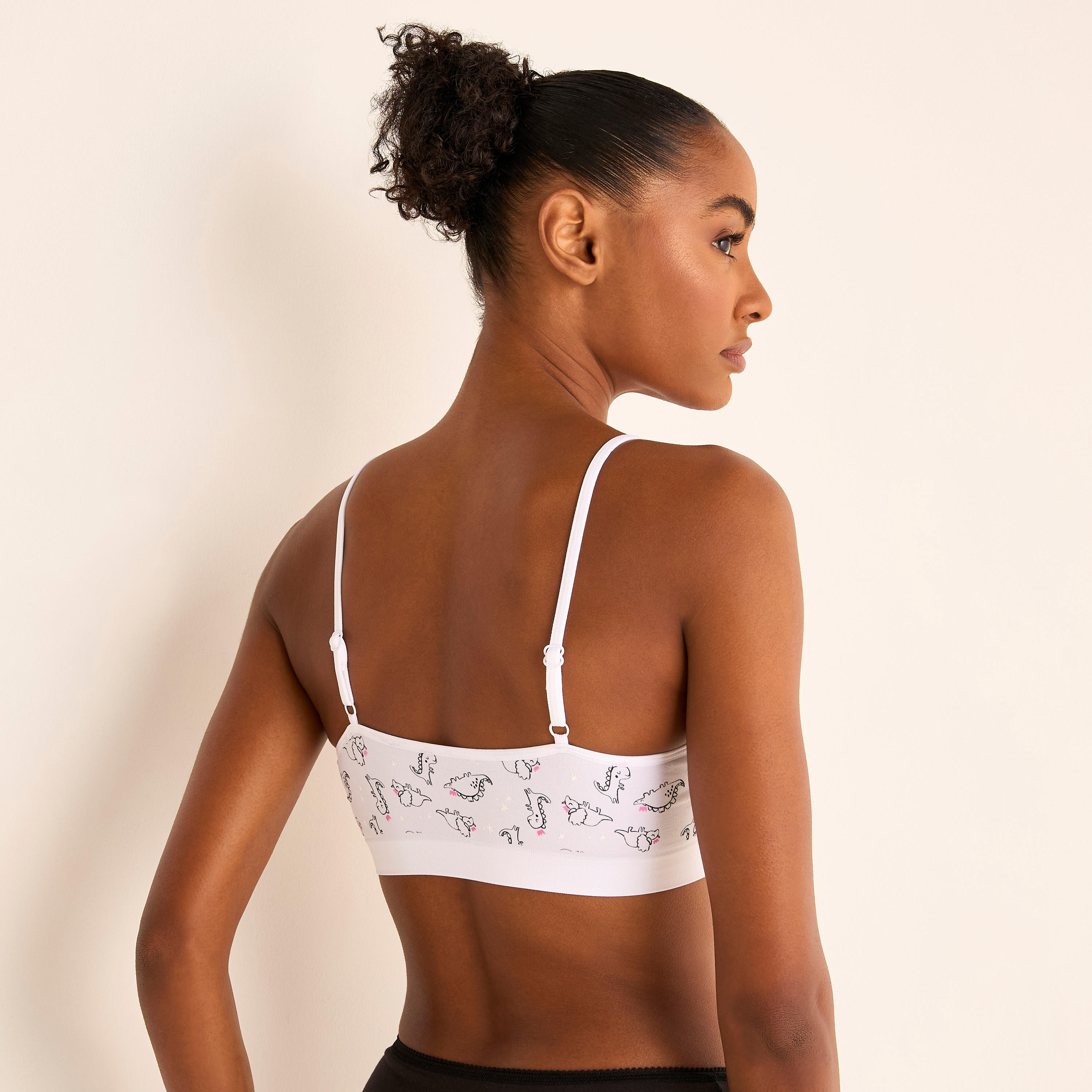 صدريات متنوعة بدون خياطة - عبوة من قطعتين-women-clothing-lingerie-bras-image-2