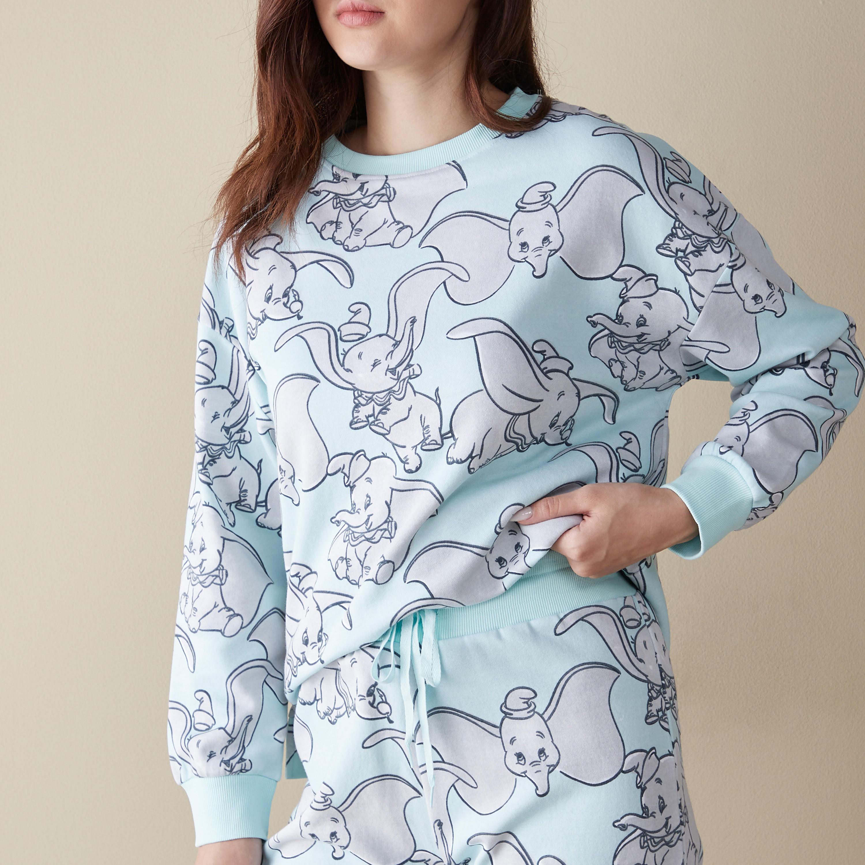 طقم بنطلون بيجاما وسويت شيرت بطبعات-women-clothing-nightwear-pyjamas-longsets-image-1