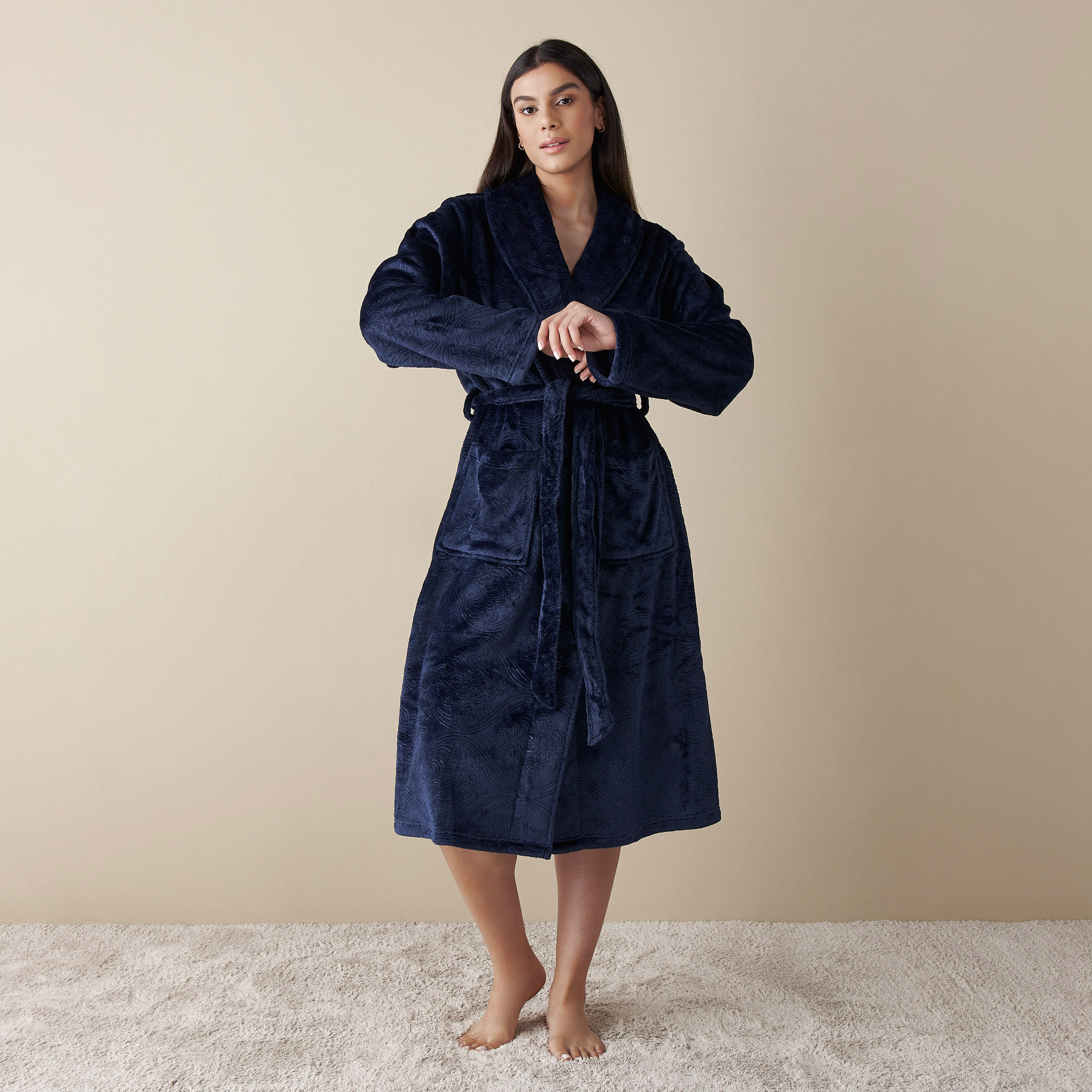 روب ناعم بحزام رباط وجيب-women-clothing-nightwear-robes-image-4