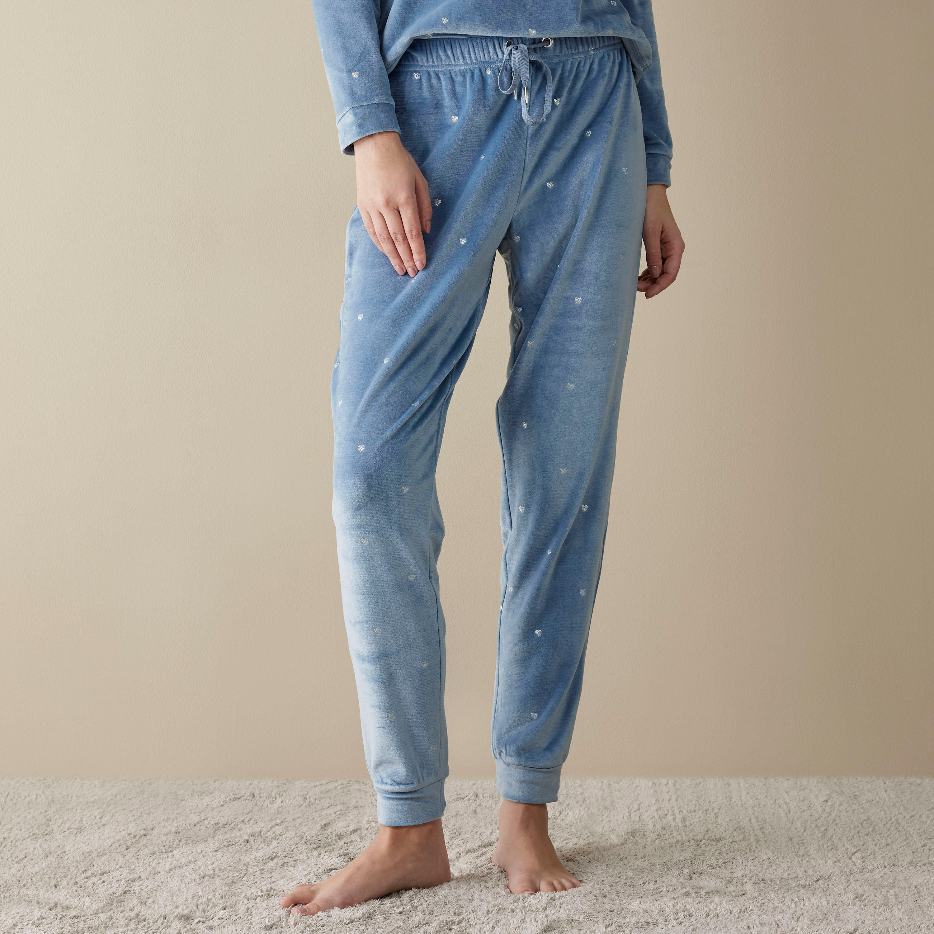 طقم بنطلون بيجاما وسويت شيرت بطبعات-women-clothing-nightwear-pyjamas-longsets-image-3
