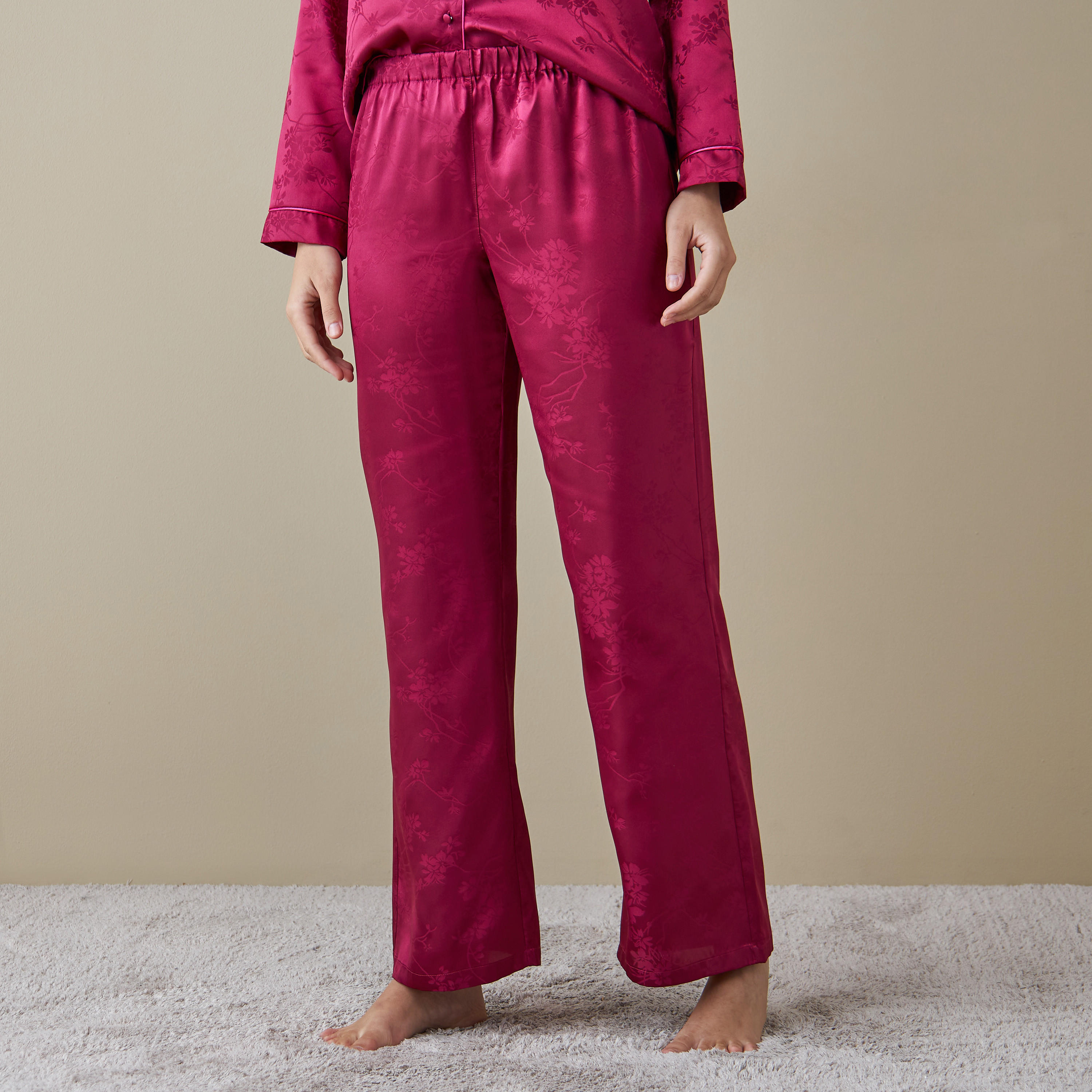 طقم بنطلون بيجاما وقميص بأكمام طويلة وطبعات-women-clothing-nightwear-pyjamas-longsets-image-4