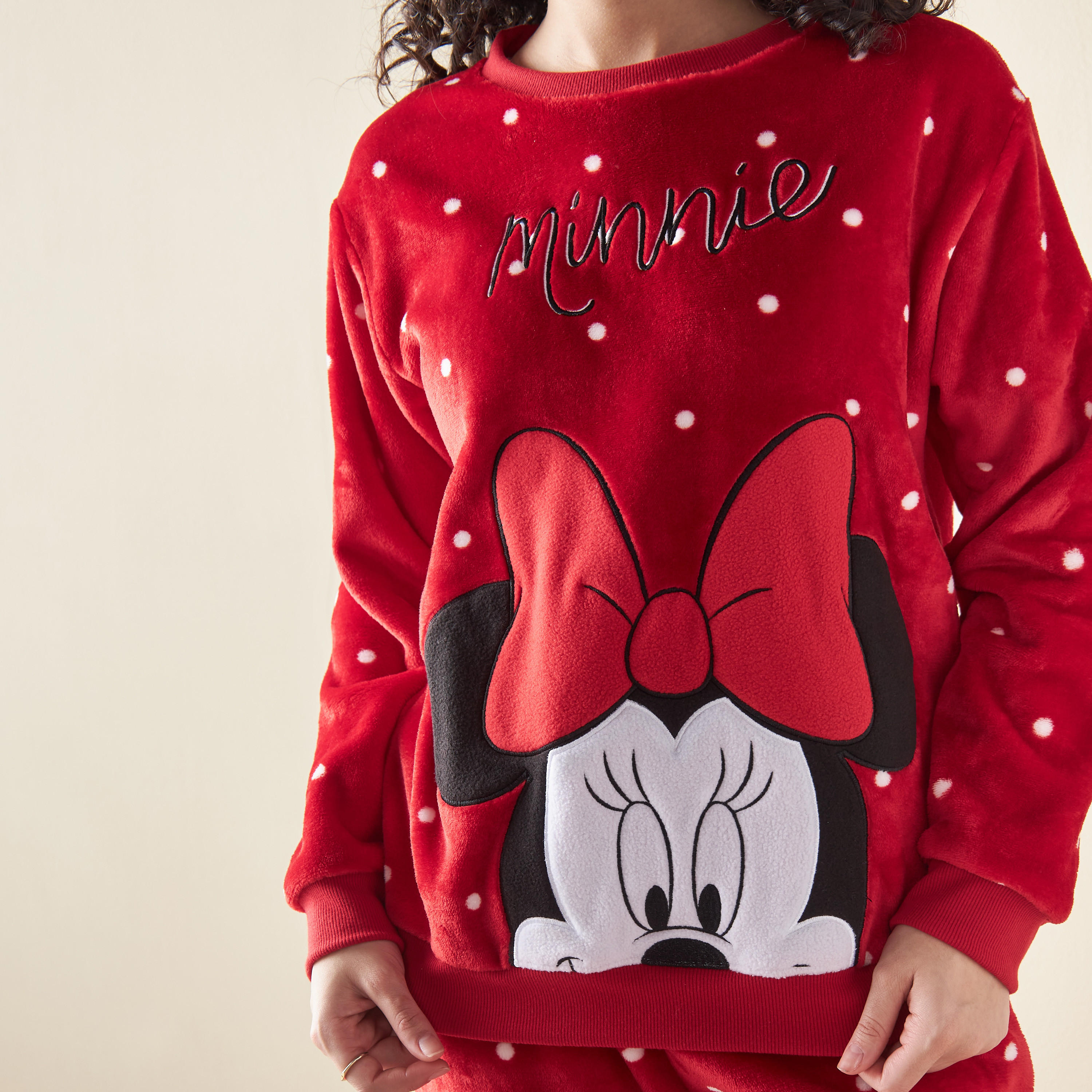 طقم بيجاما وسويت شيرت مزيّن ميني ماوس-women-clothing-nightwear-pyjamas-longsets-image-5